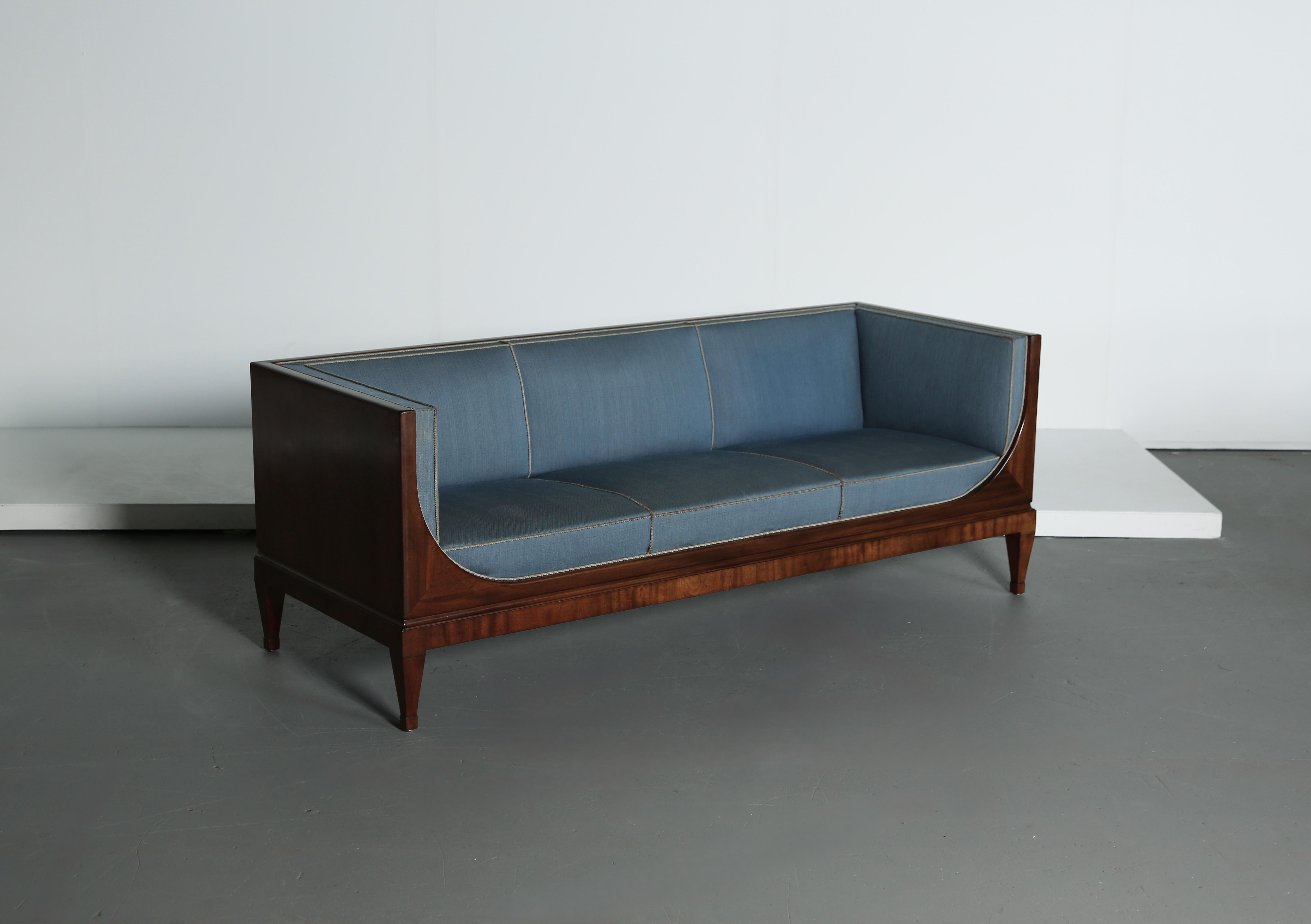 Rare Frits Henningsen Box Sofa, Denmark, 1940s-1950s im Angebot 6