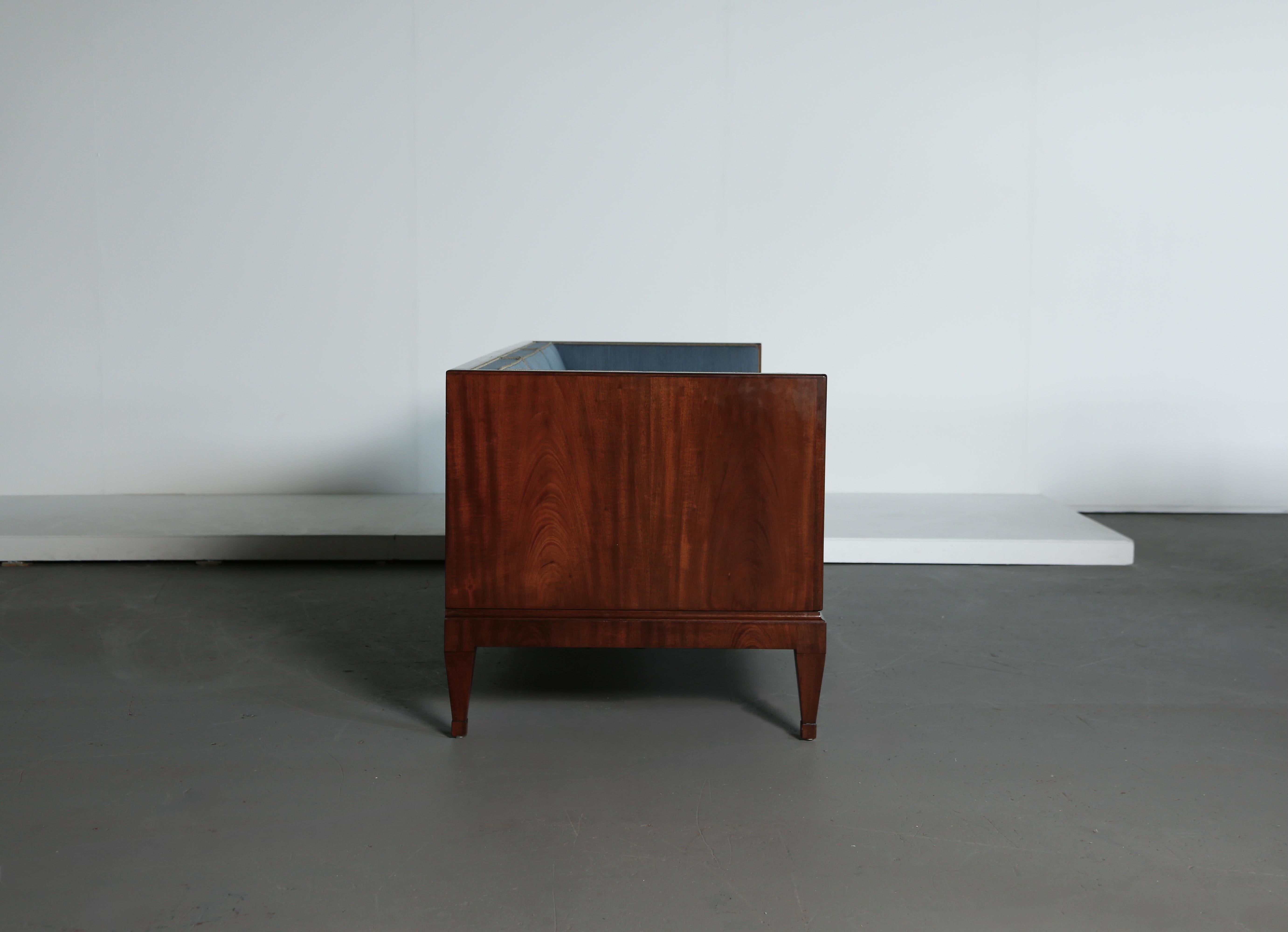 Rare Frits Henningsen Box Sofa, Denmark, 1940s-1950s im Angebot 7