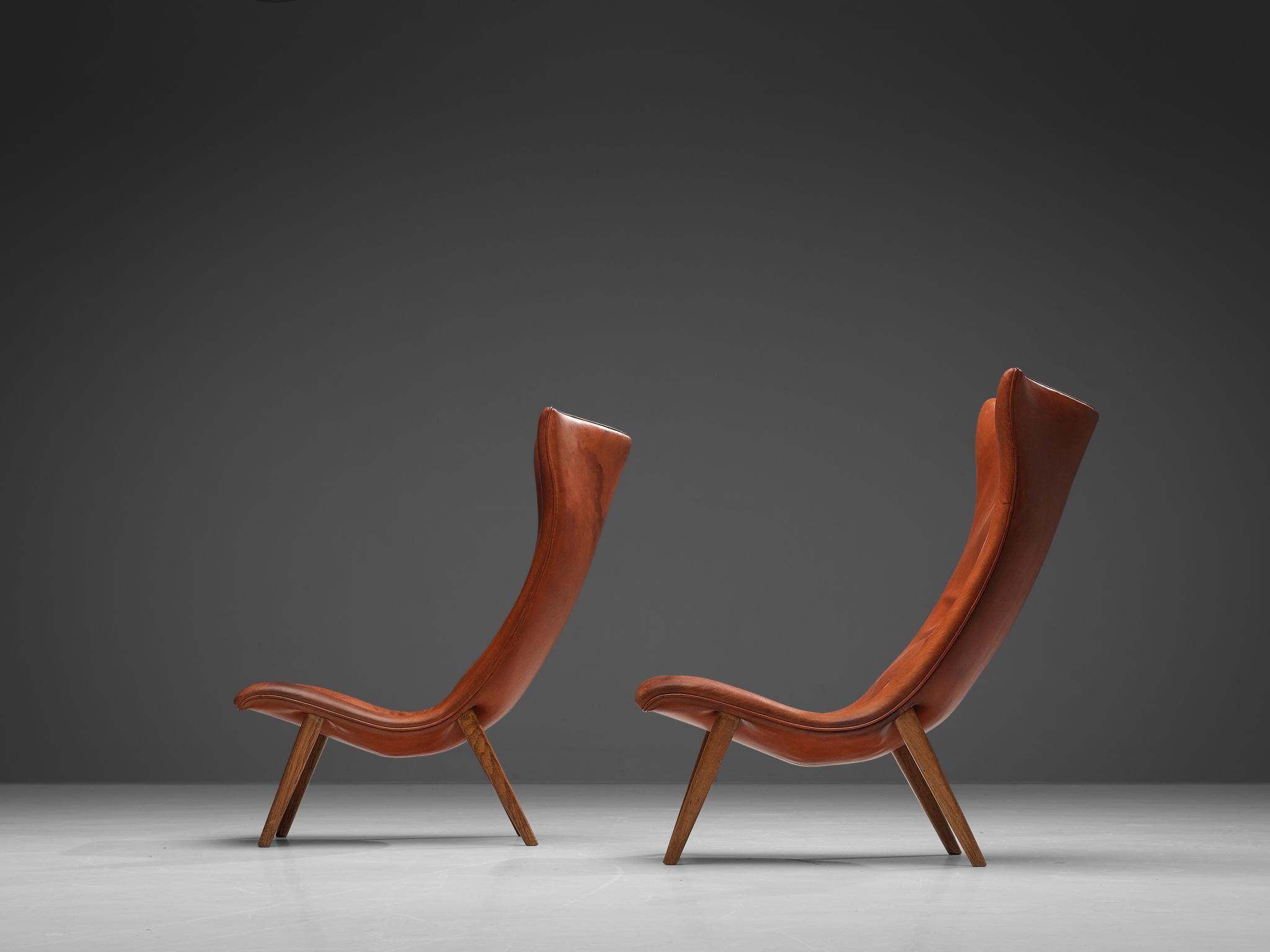 Mid-20th Century Unique Pair of Frits Henningsen Lounge Chairs in Original Leather