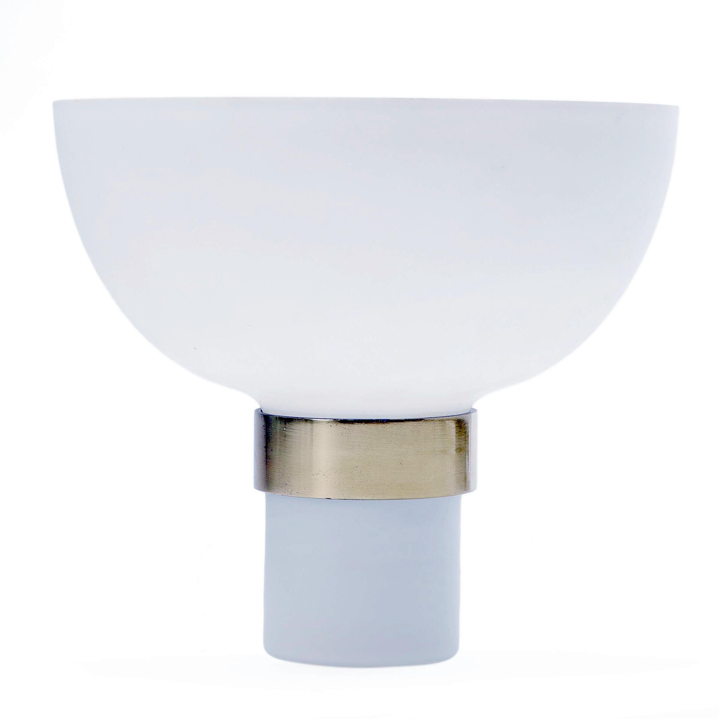 Raro aplique de pared Frits Schlegel, cristal opalino y latón, moderno escandinavo Moderno de mediados de siglo en venta