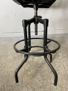 Rare Fritz Cross Modernist Industrial Drafting / Artist Stool, 1930s