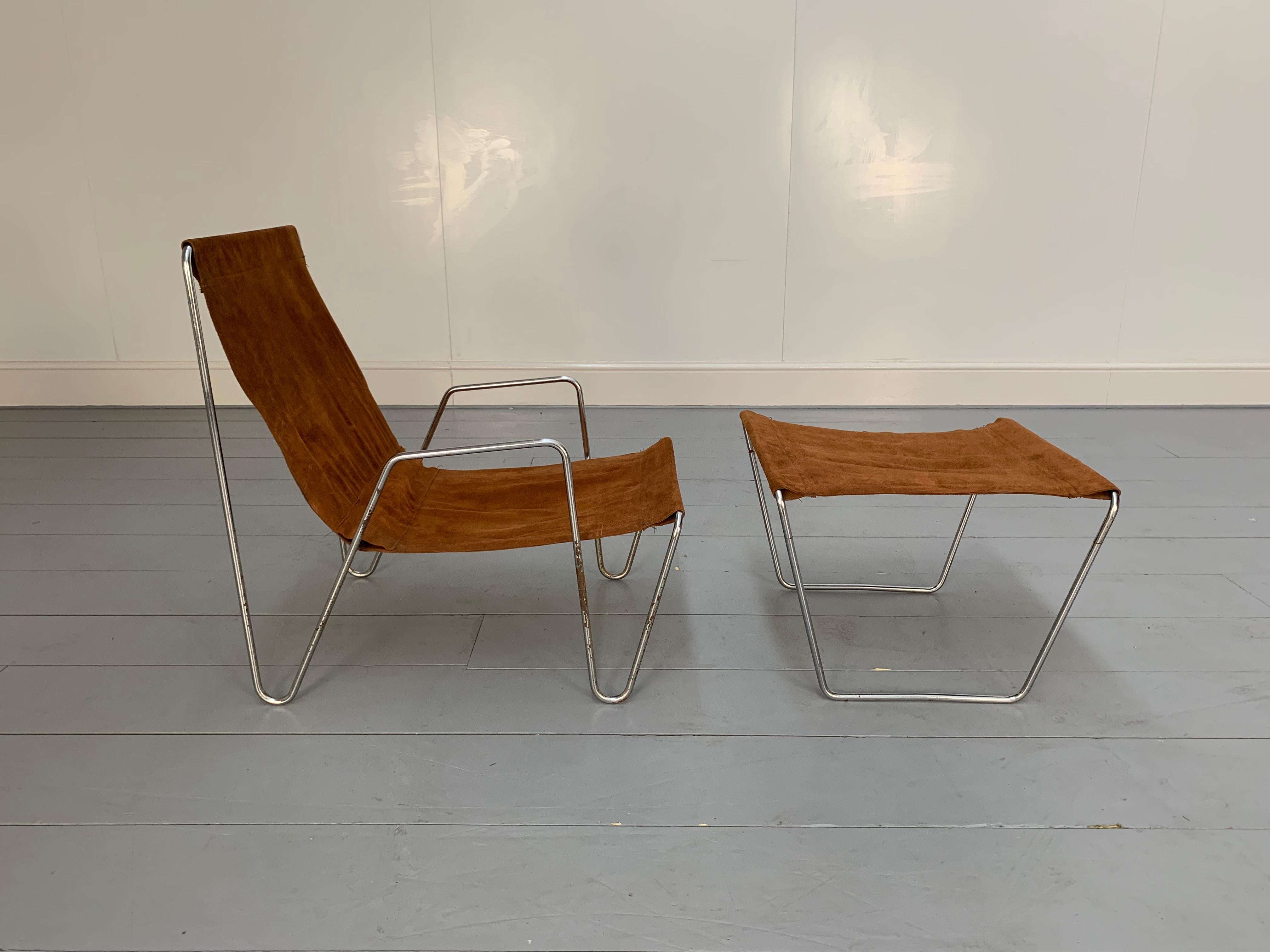 Rare Fritz Hansen “Bachelor” Lounge Chair & Footstool in Suede Leather & Chrome For Sale 1