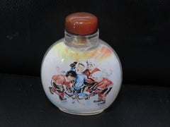 Rare Frosted Glass Hockey Players Snuff Bottle with Agate Top