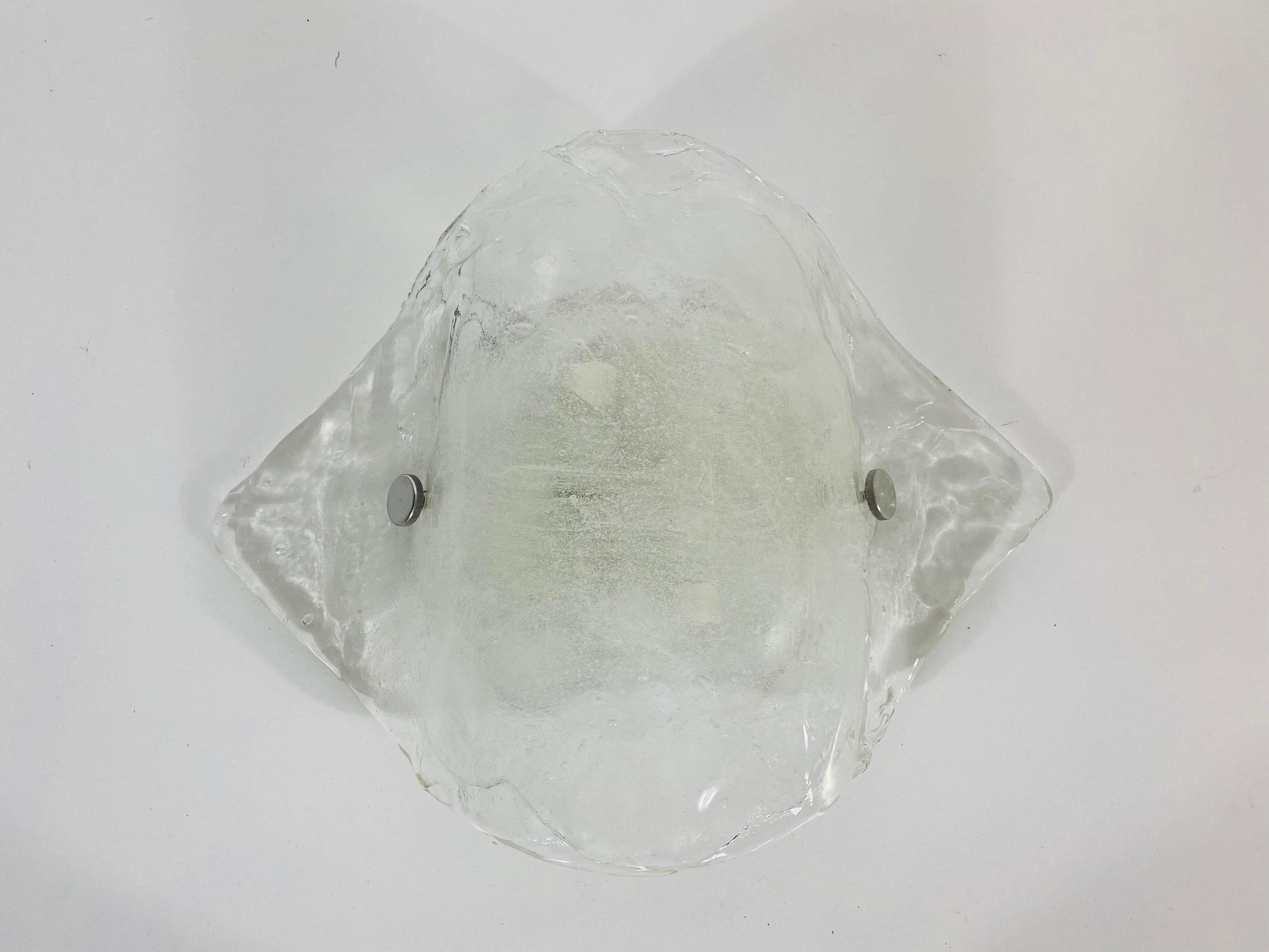 Murano Glass Rare Frosted Ice Glass Wall Lamp by Carlo Nason for Kalmar, Austria, 1960s For Sale