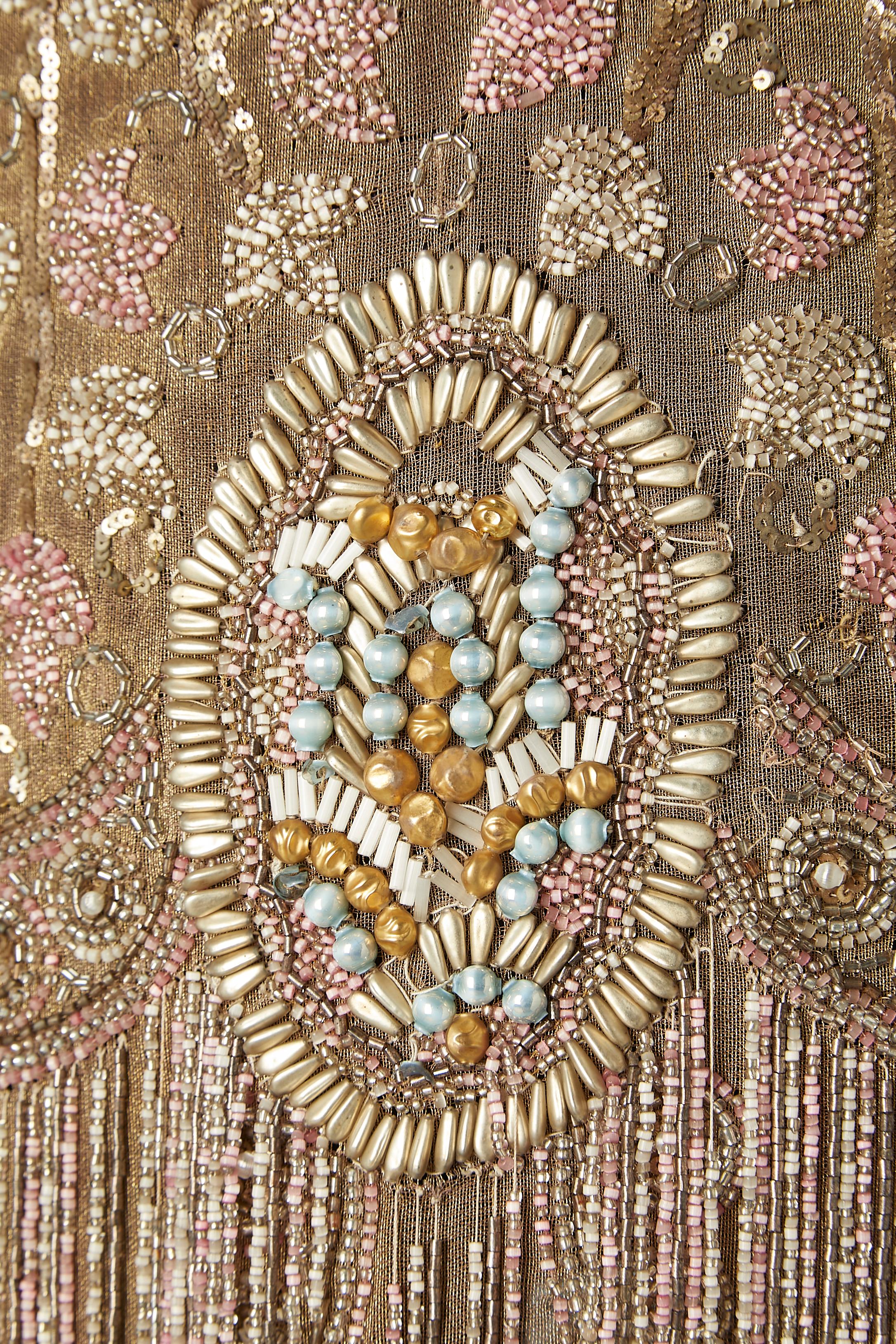 Rare full beaded cocktail dress with beads fringes Circa 1925's  In Good Condition In Saint-Ouen-Sur-Seine, FR