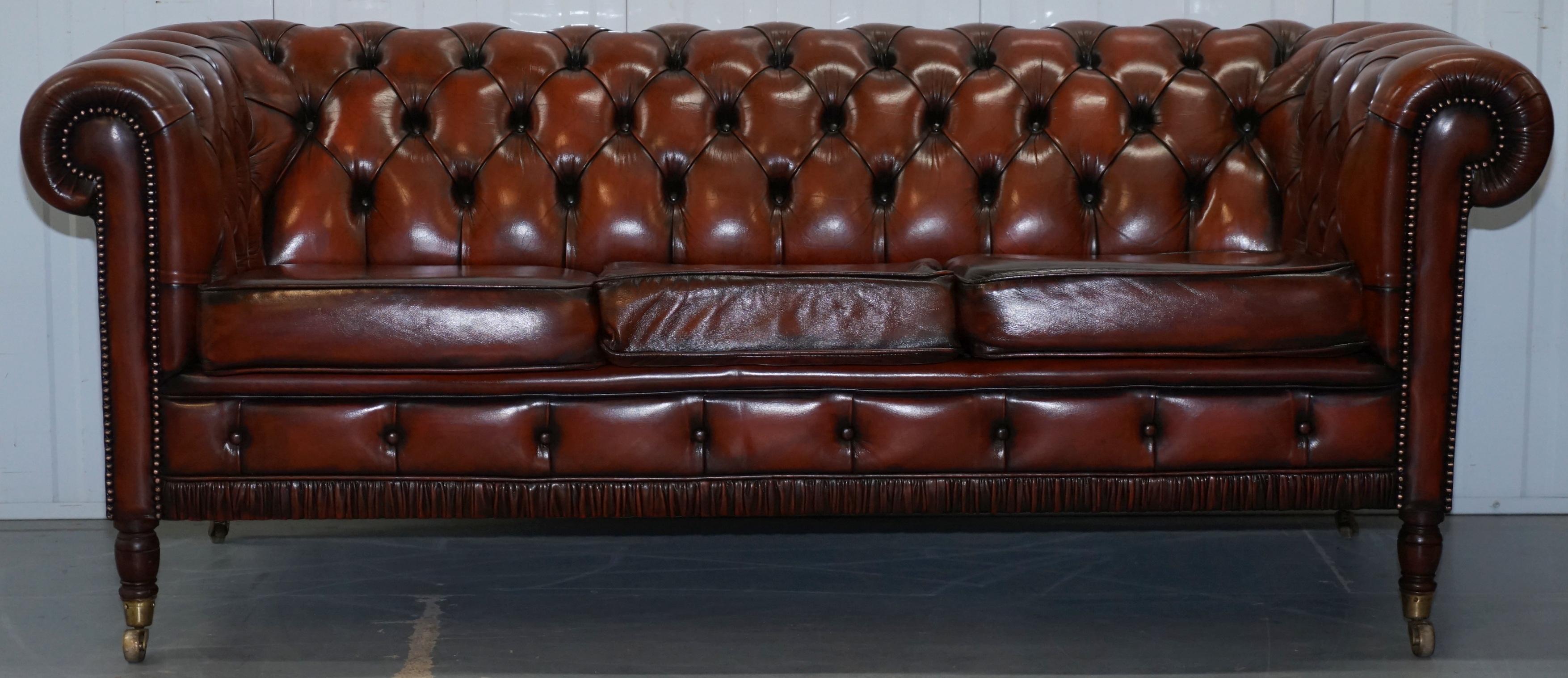 We are delighted to offer for sale this rare vintage circa 1960s Chesterfield fully restored Cigar brown leather club sofa 

I work with Luxury Chesterfield sofas and armchairs and have done for years, to find one with long elegant turned legs