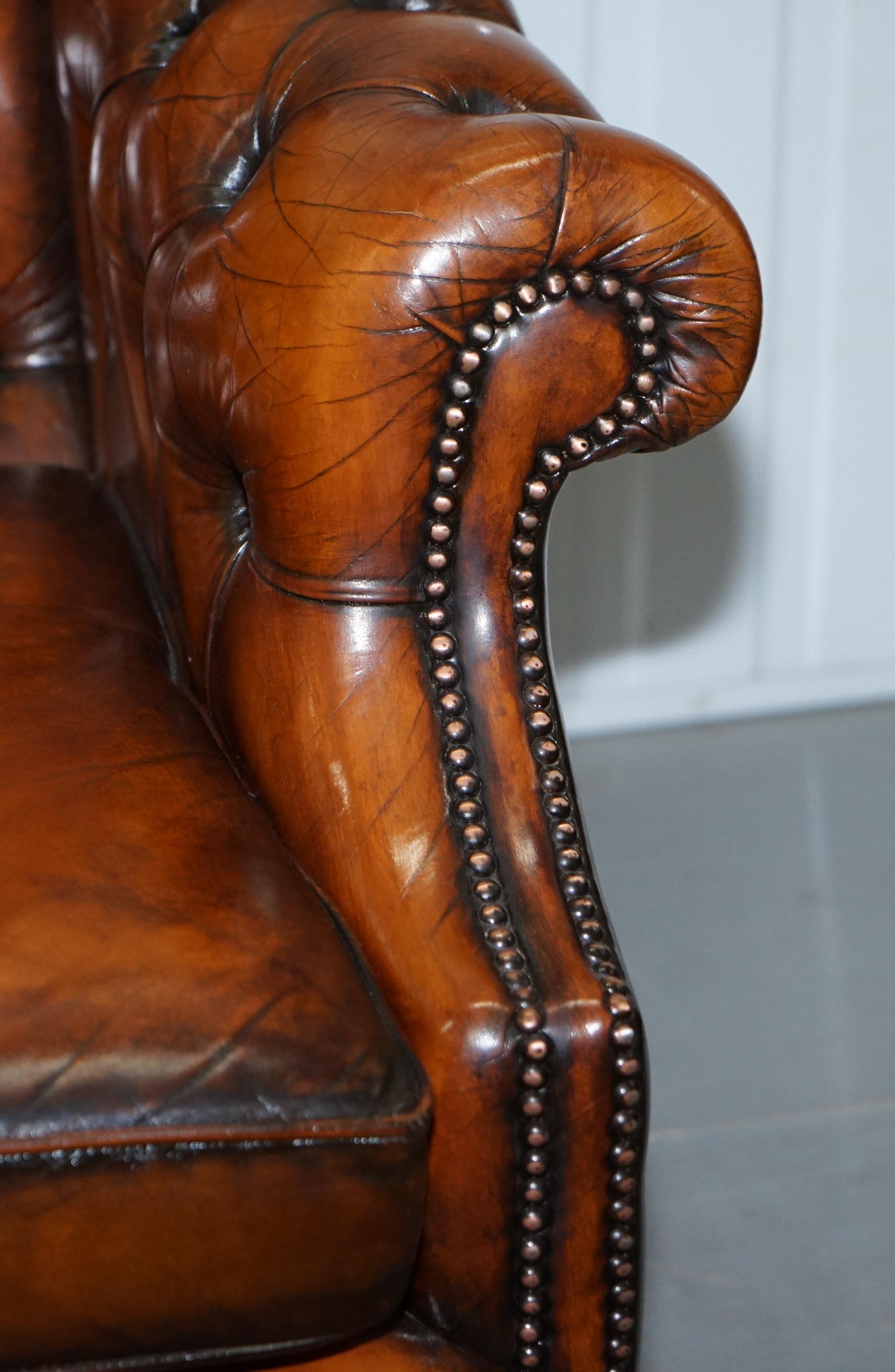 Rare Fully Restored Vintage Cigar Brown Leather Chesterfield Club 3-Seat Sofa 11