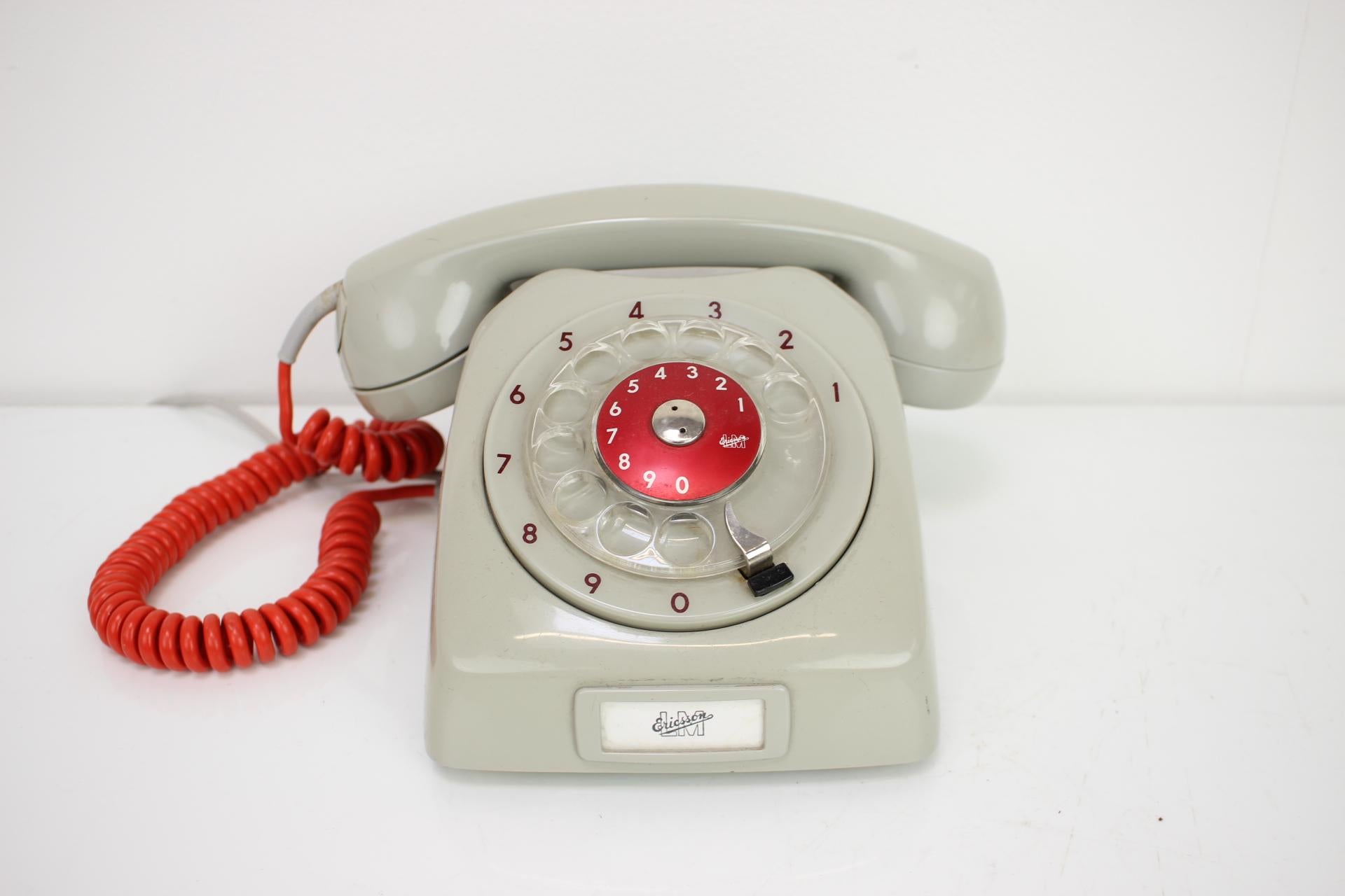 Raro teléfono funcional LM Ericsson, años 60, Checoslovaquia mediados del siglo XX en venta