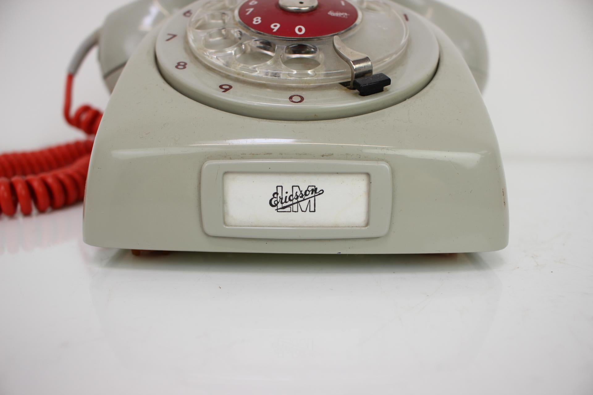 Raro teléfono funcional LM Ericsson, años 60, Checoslovaquia Baquelita en venta