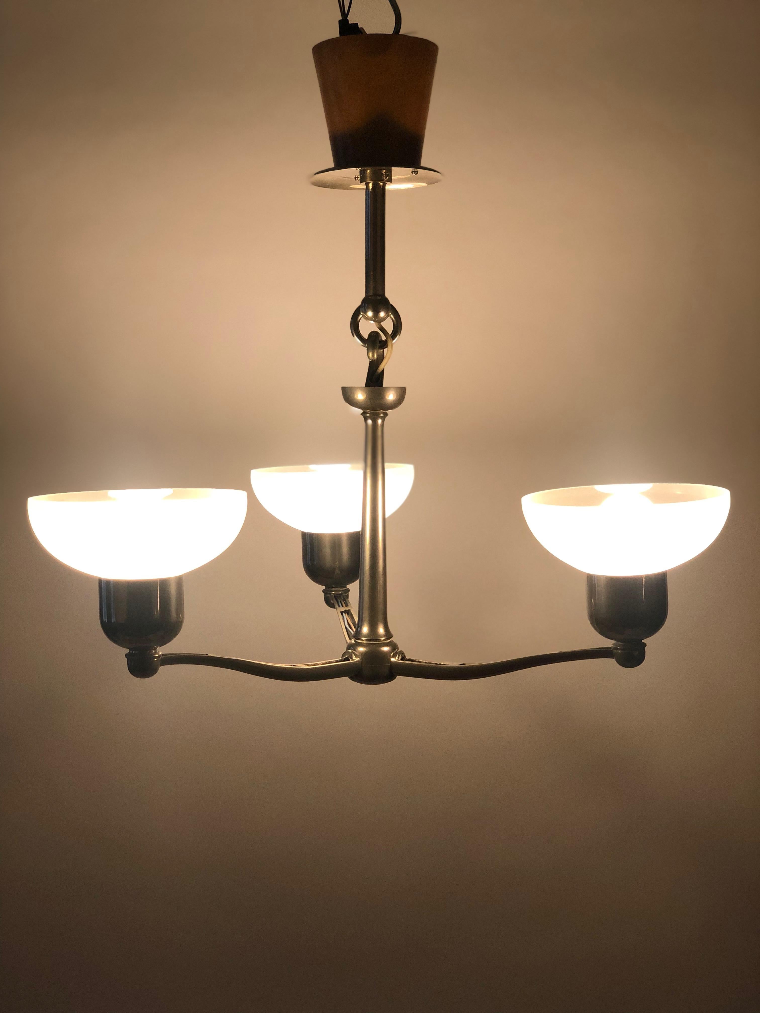 Rare lampe à suspension fonctionnelle des années 1930, Autriche en vente 5