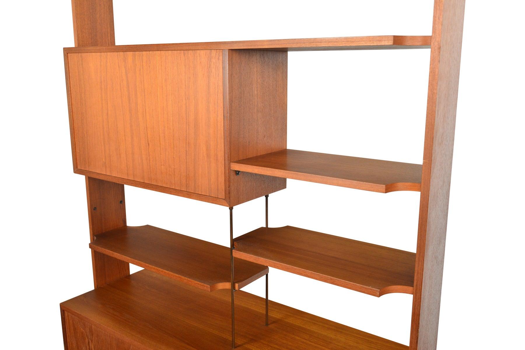 Origin: England
Designer: Victor B. Wilkins
Manufacturer: G Plan
Era: 1964
Materials: Teak, Afromosia
Measurements: 48