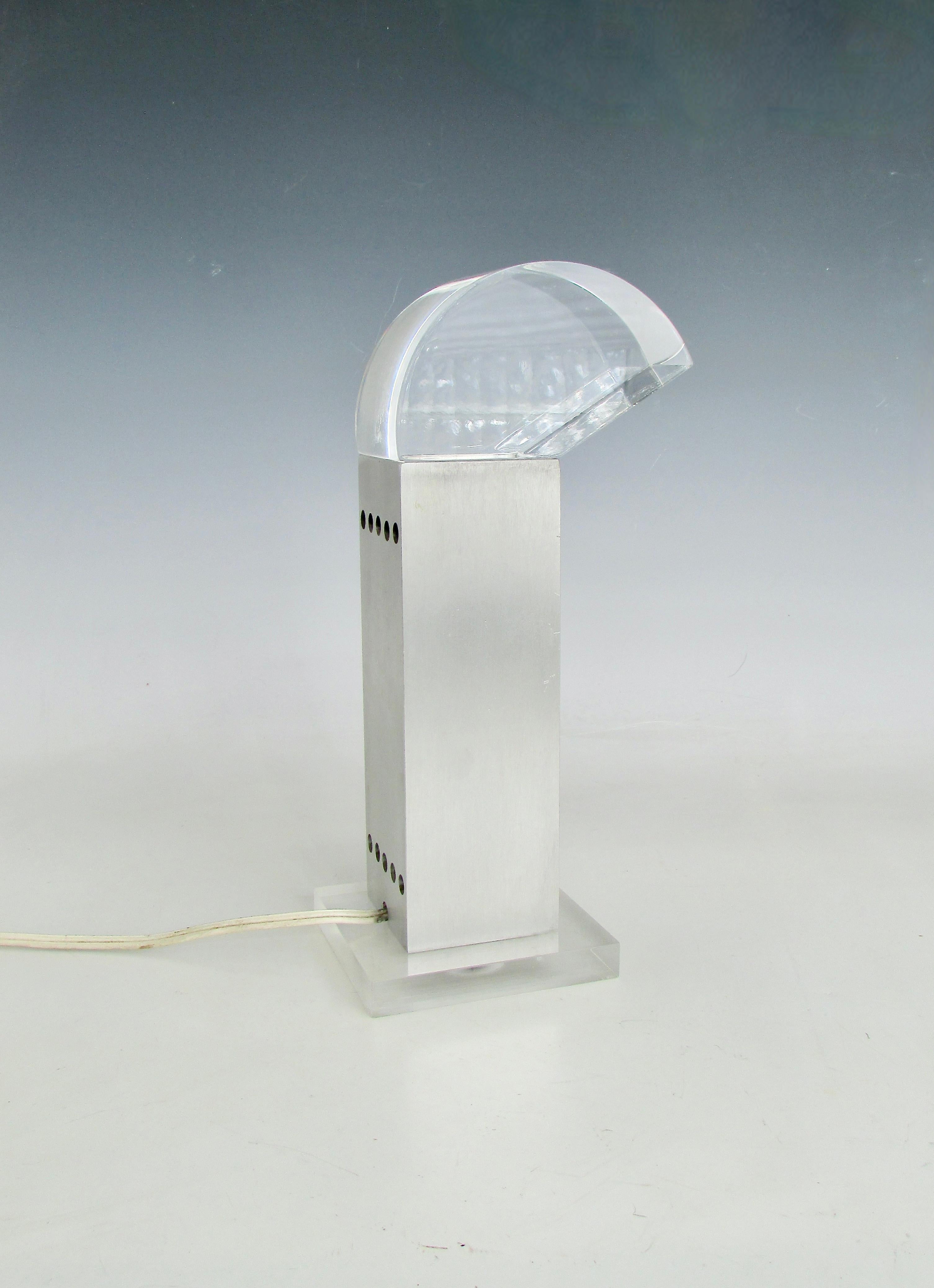 Aluminum Rare Gaetano Missaglia designed small aluminum with acrylic diffuser table lamp For Sale
