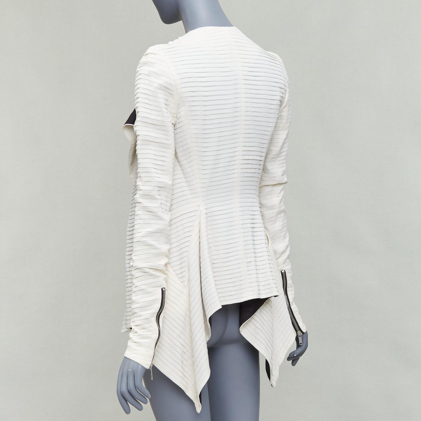 rare GARETH PUGH 2009 Runway cream black plisse silk draped biker IT38 XS For Sale 1
