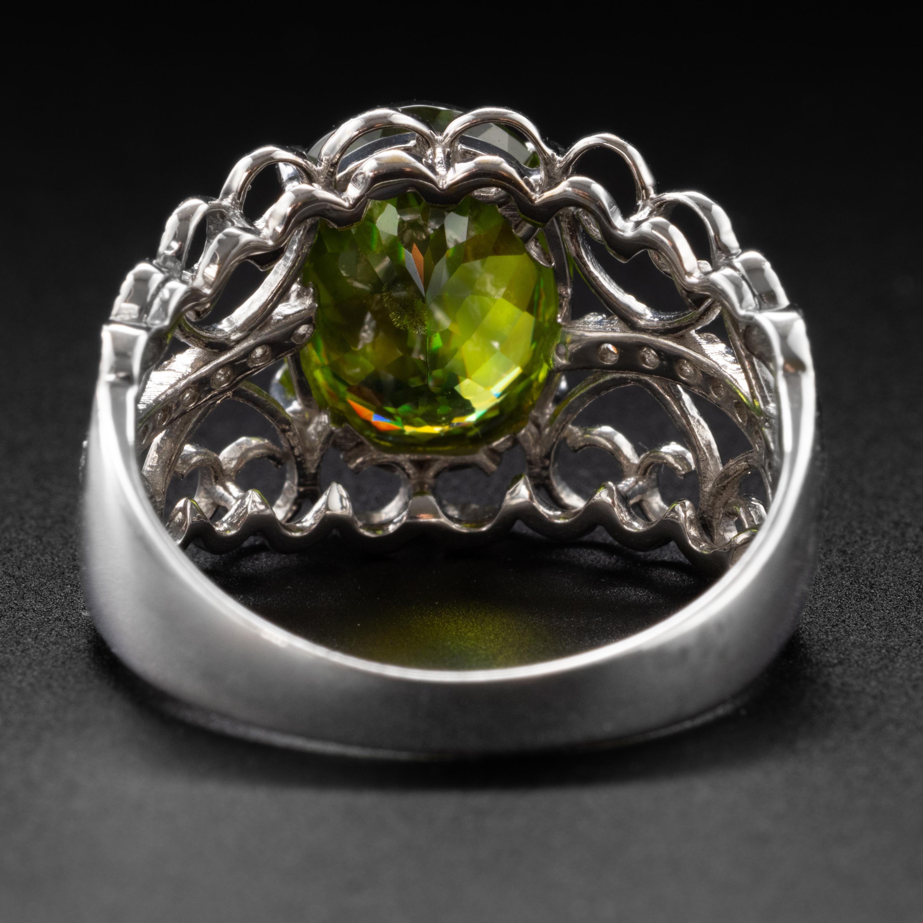 Sphene (Titanite) Exotic Gemstone Ring 4.05 Carats, Flashy & Fragile & Rare For Sale 3