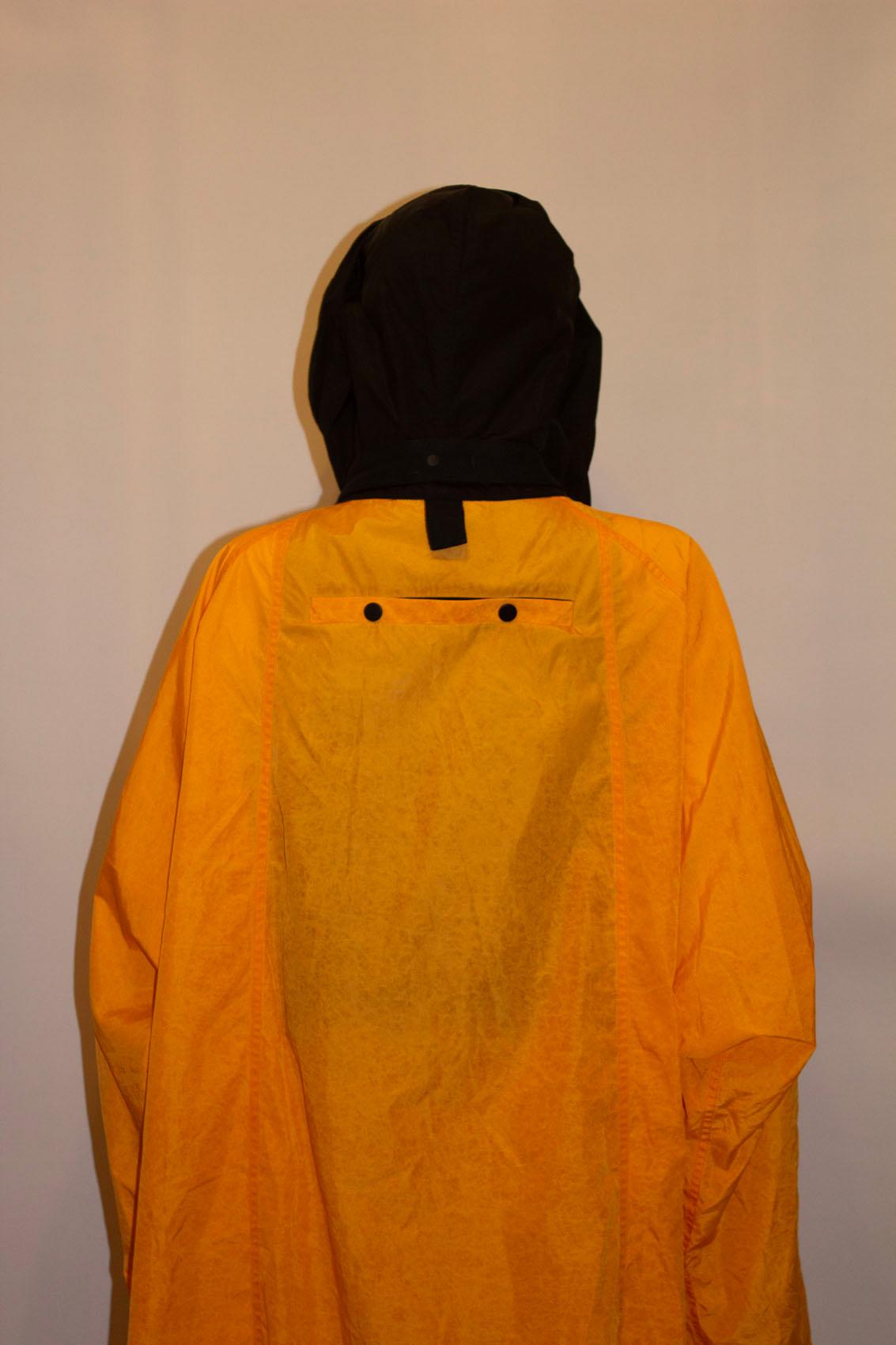Rare Genesis 11 Mc Queen Festival Coat For Sale 2