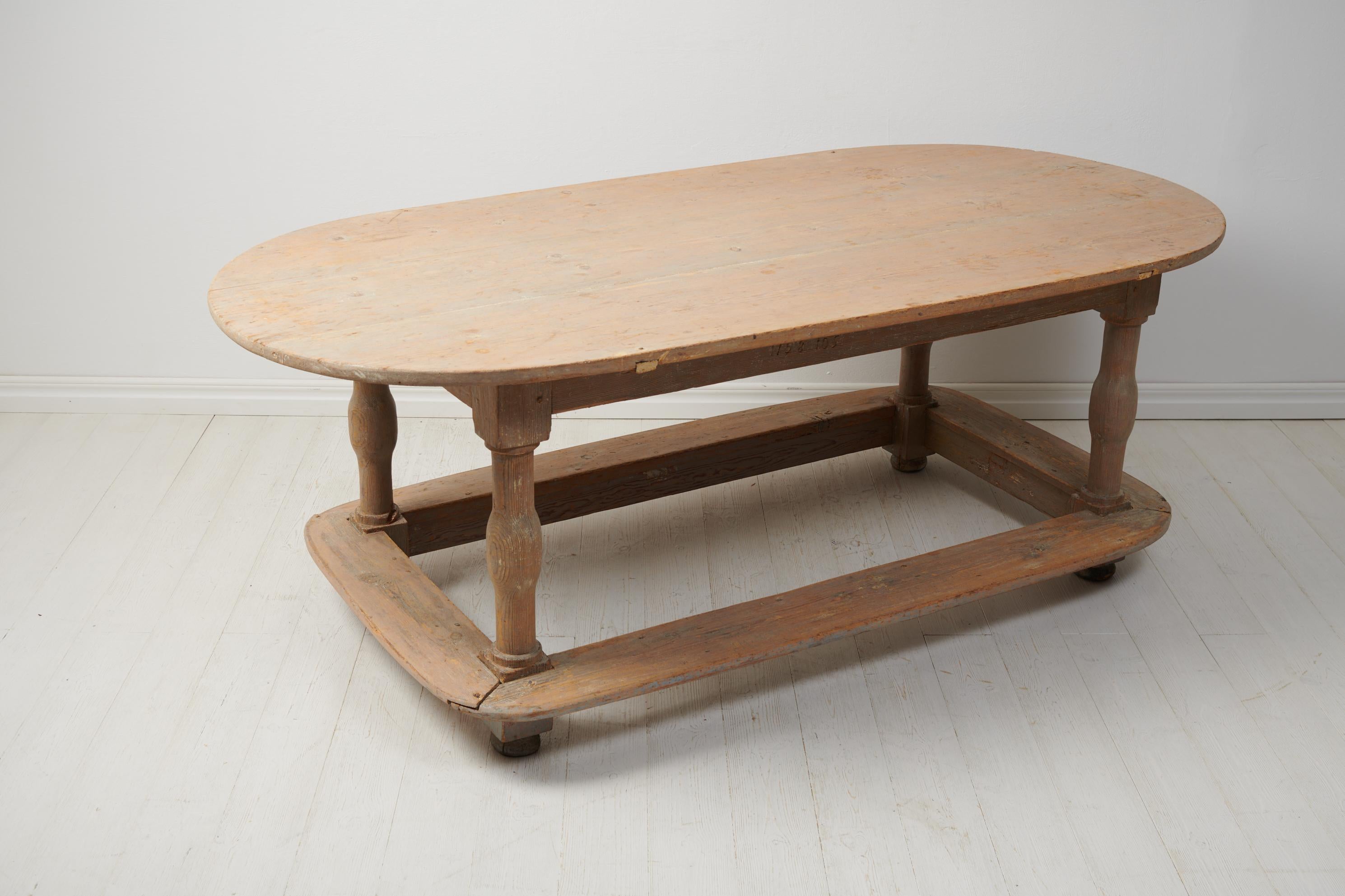 Rare Genuine Swedish Pine Baroque Centre Table Dated 1758 In Good Condition For Sale In Kramfors, SE