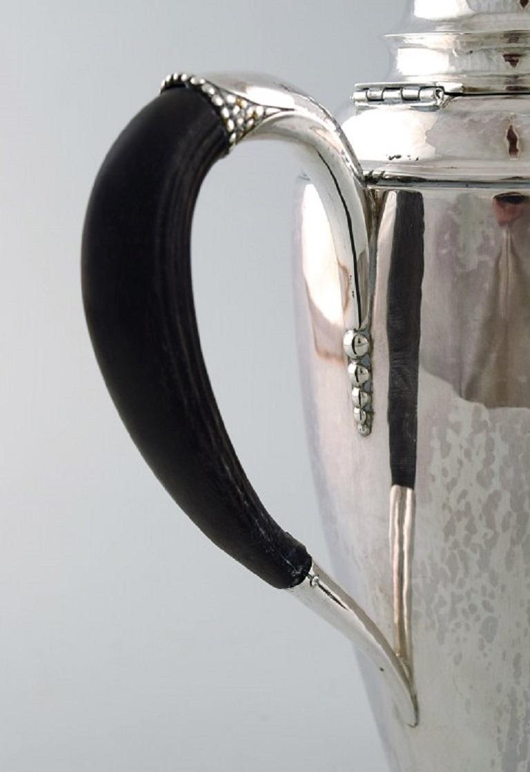 Early 20th Century Rare Georg Jensen Coffee Pot in Sterling Silver with Ebony Handle, Dated 1915-30 For Sale