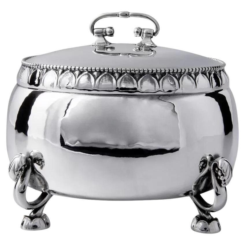 Rara Bombonera de plata Georg Jensen 298