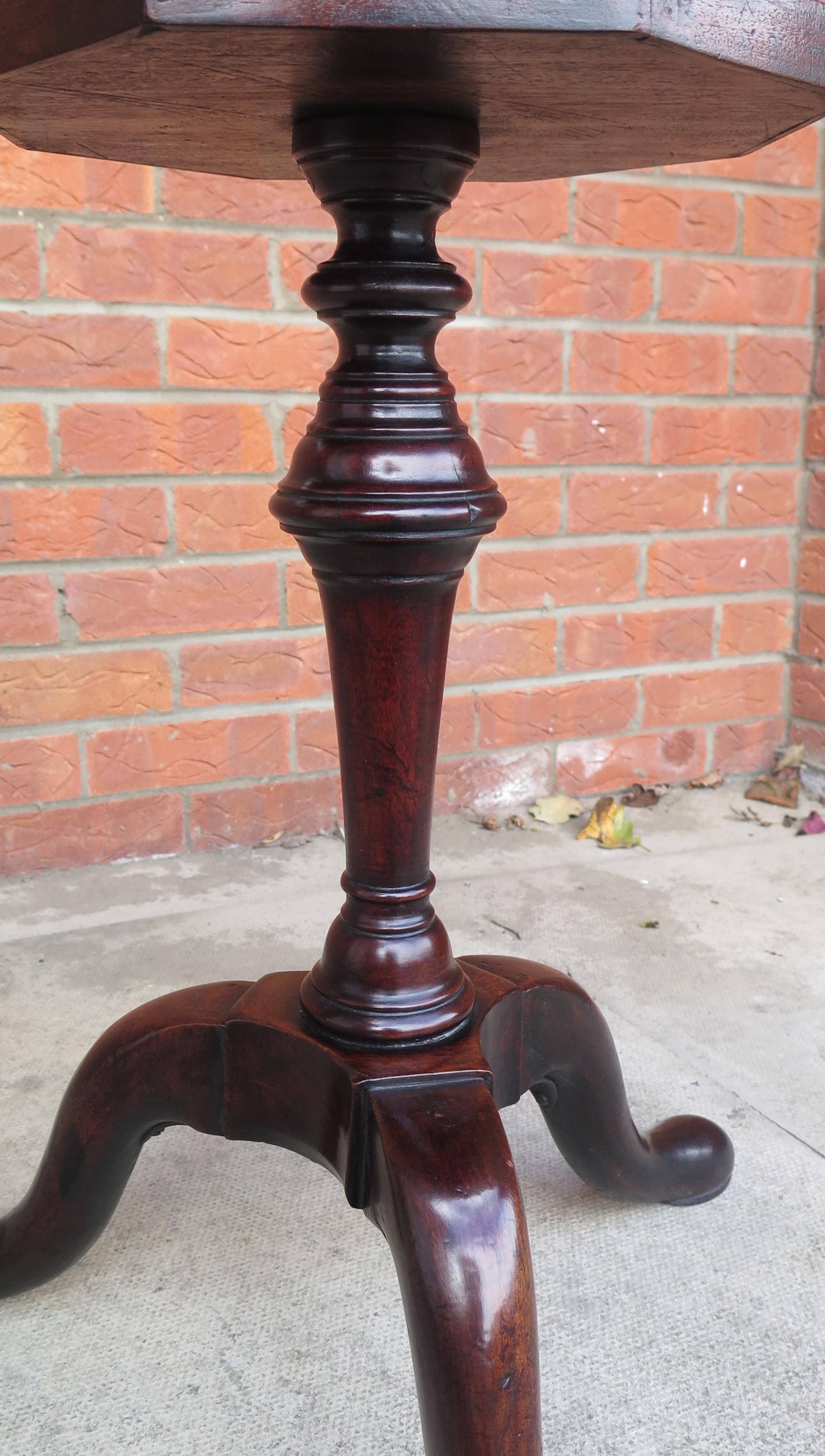 Rare George 11 Kettle or Candle Stand Cuban Mahogany with Tripod Base, Ca 1745  4