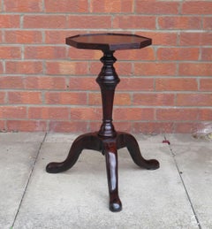 Rare George 11 Kettle or Candle Stand Cuban Mahogany with Tripod Base, Ca 1745