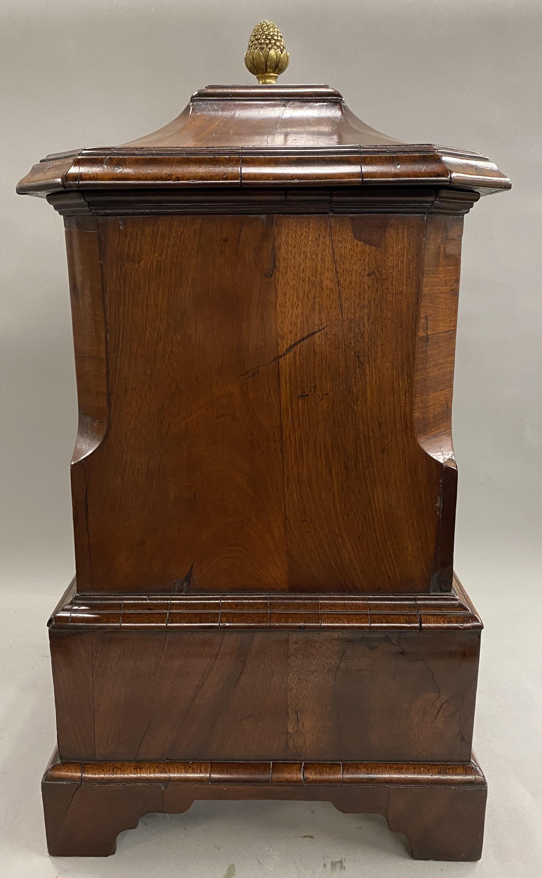 Hand-Carved Rare George II Pagoda Form Mahogany Cellarette or Caddy For Sale