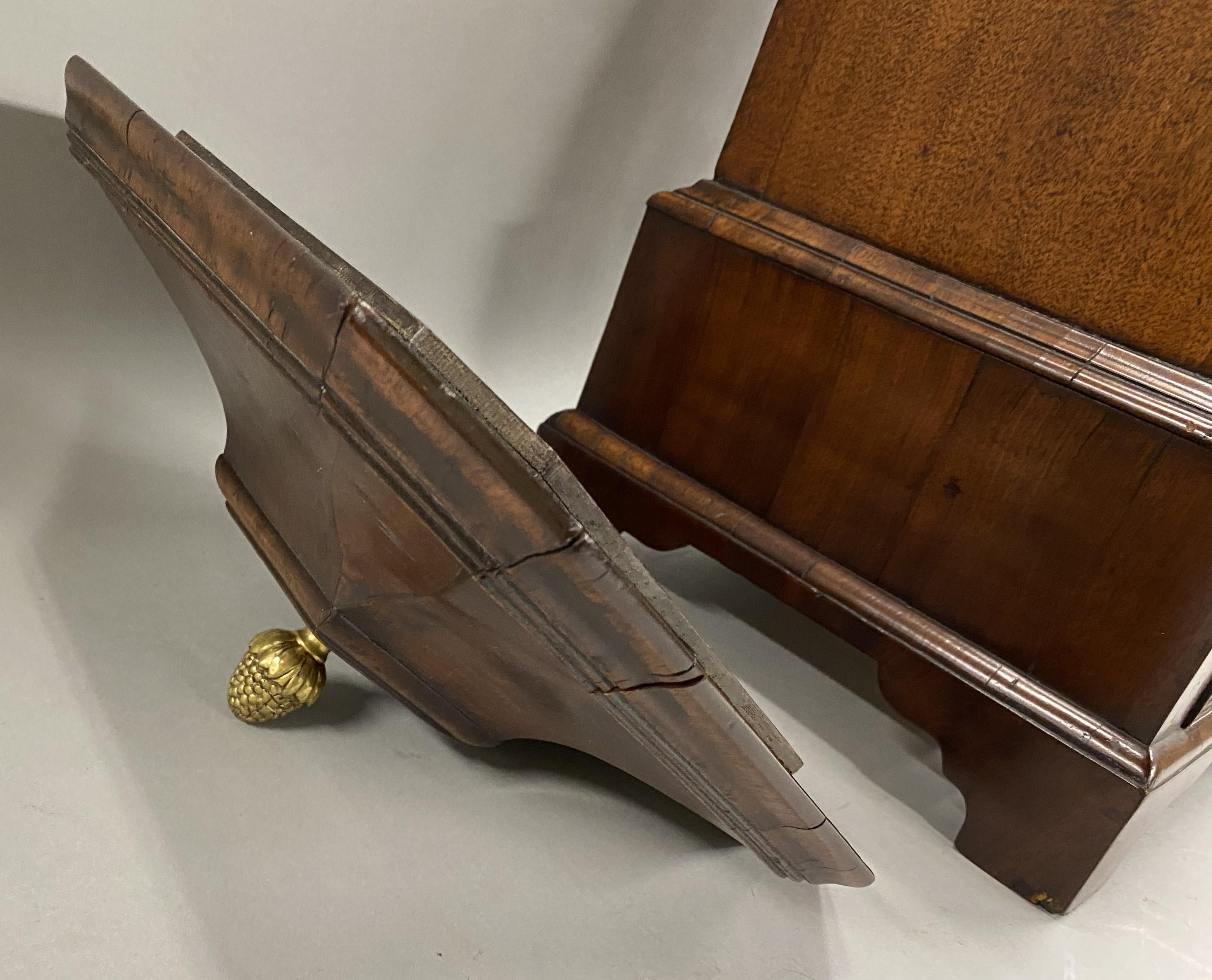 Rare George II Pagoda Form Mahogany Cellarette or Caddy For Sale 1