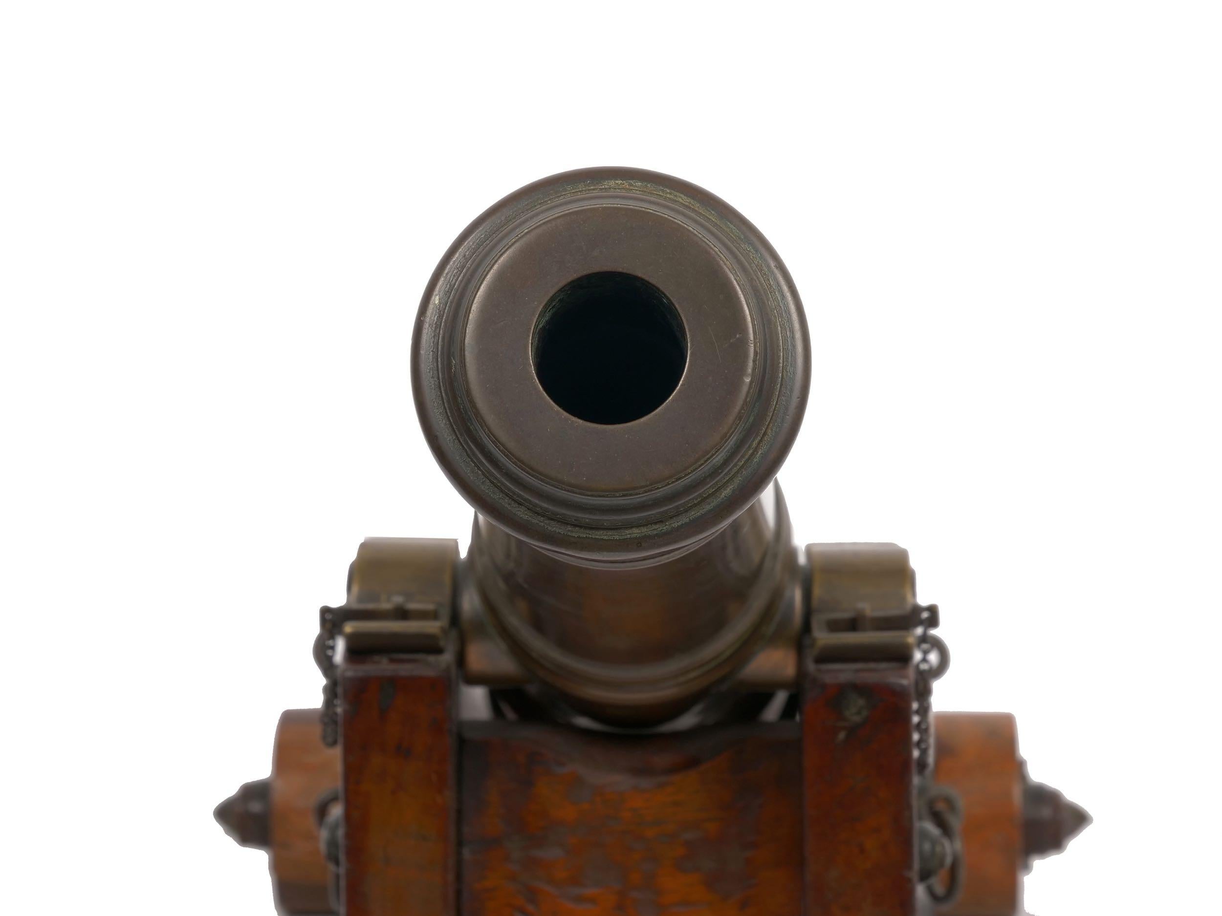 Rare George III Brass and Mahogany English Antique Signal Cannon, 19th Century 13