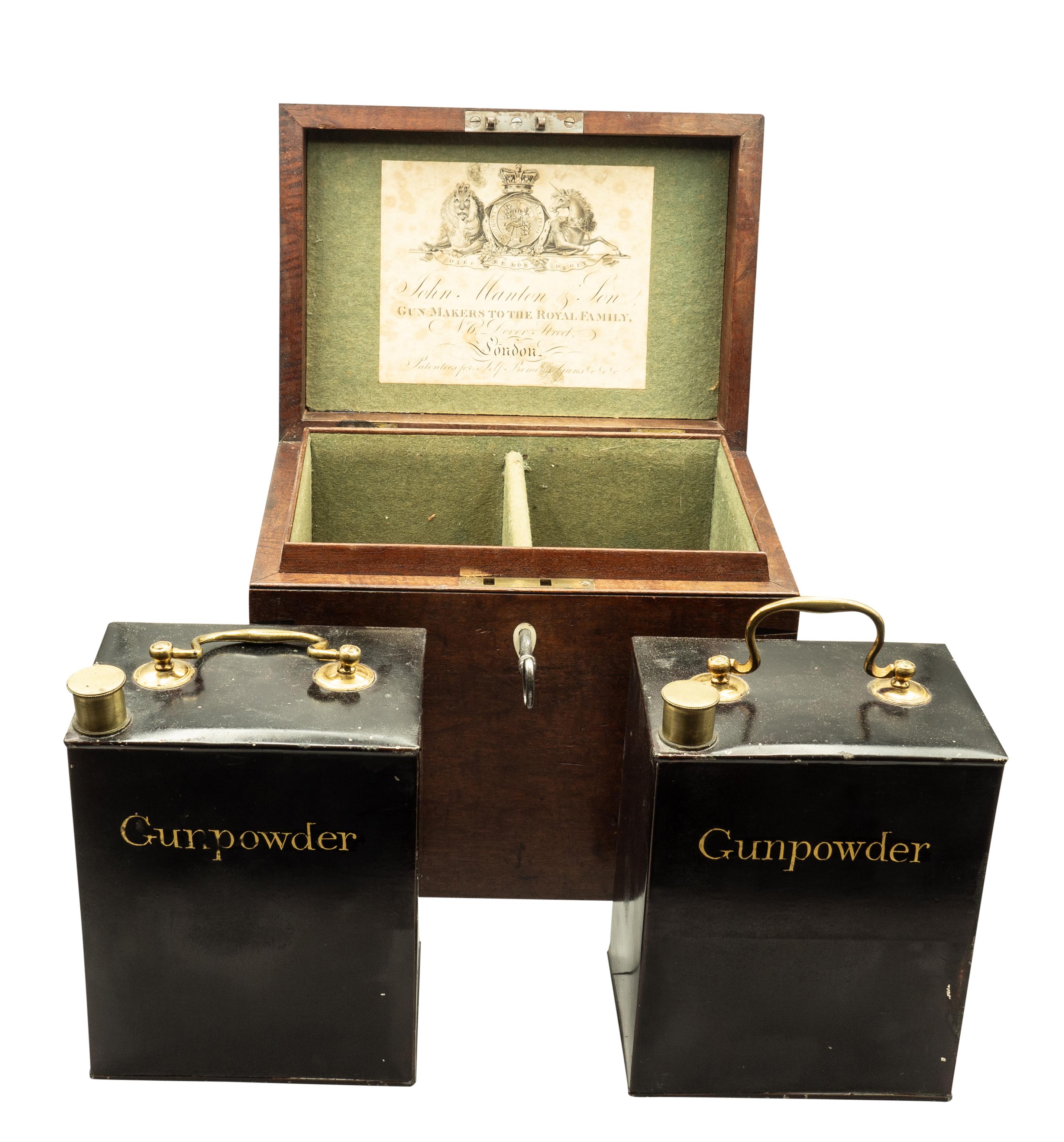 Rare George III Mahogany Gunpowder Box By John Manton and Son, London In Good Condition In Essex, MA