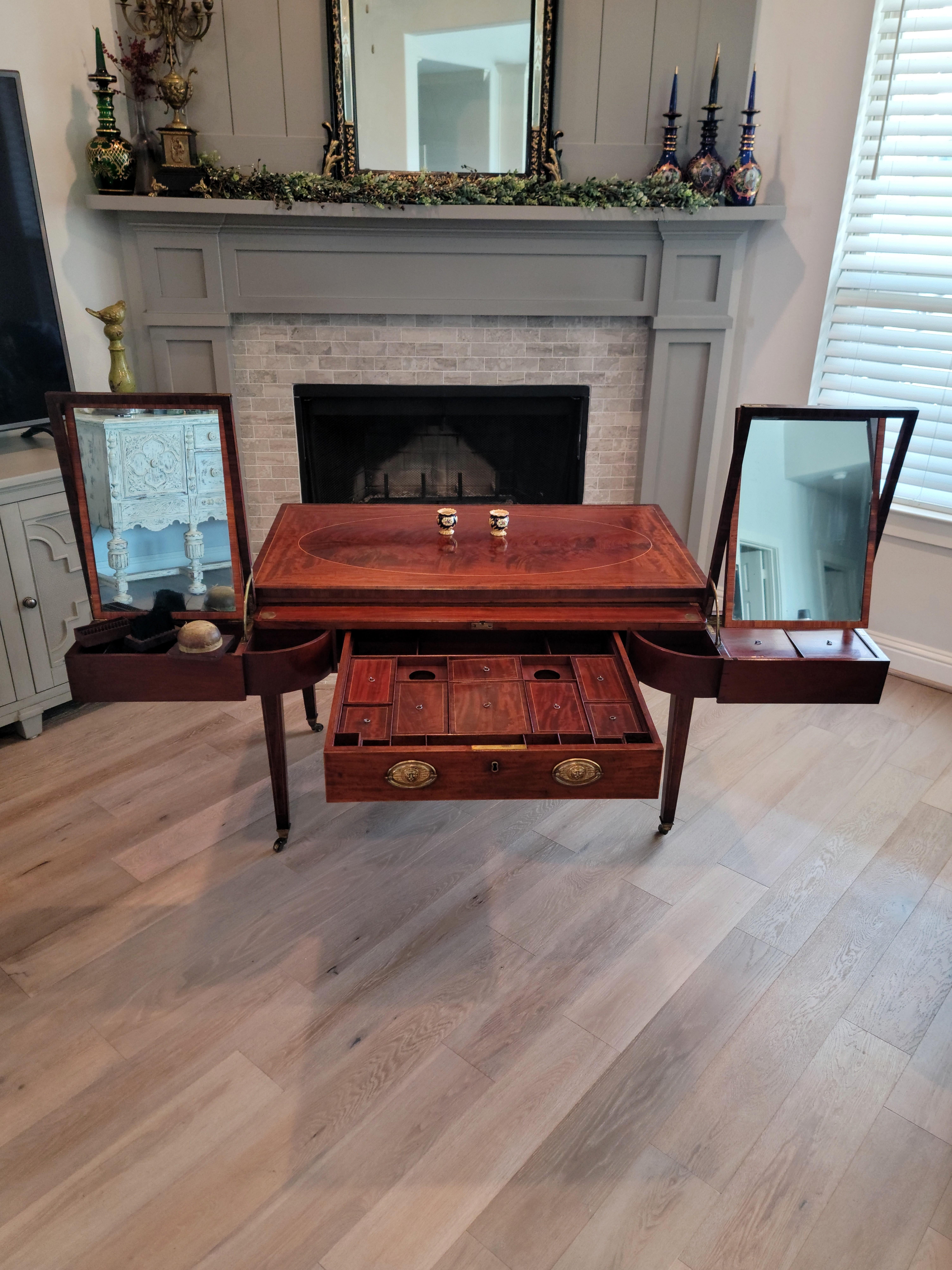 Georgian Important Beau Brummell Regency Period Flame Mahogany Gentleman's Dressing Table For Sale