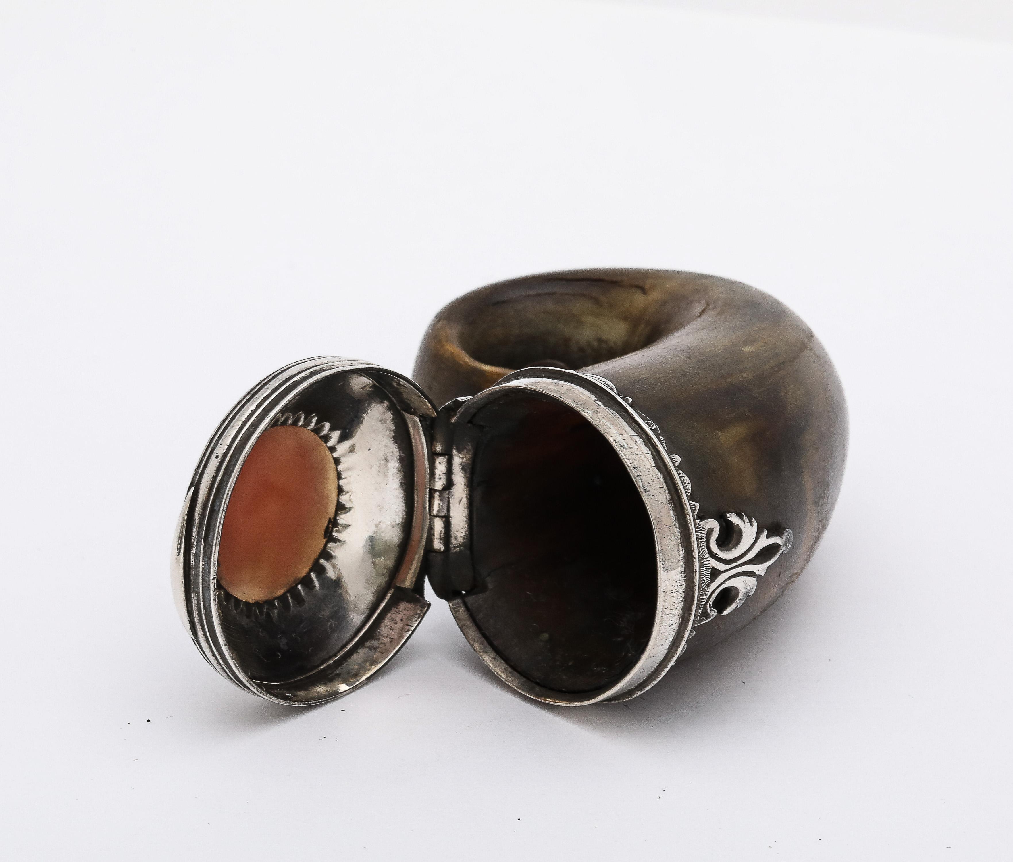 Rare George III Period Sterling Silver-Mounted and Carnelian Scottish Snuff Mull For Sale 6