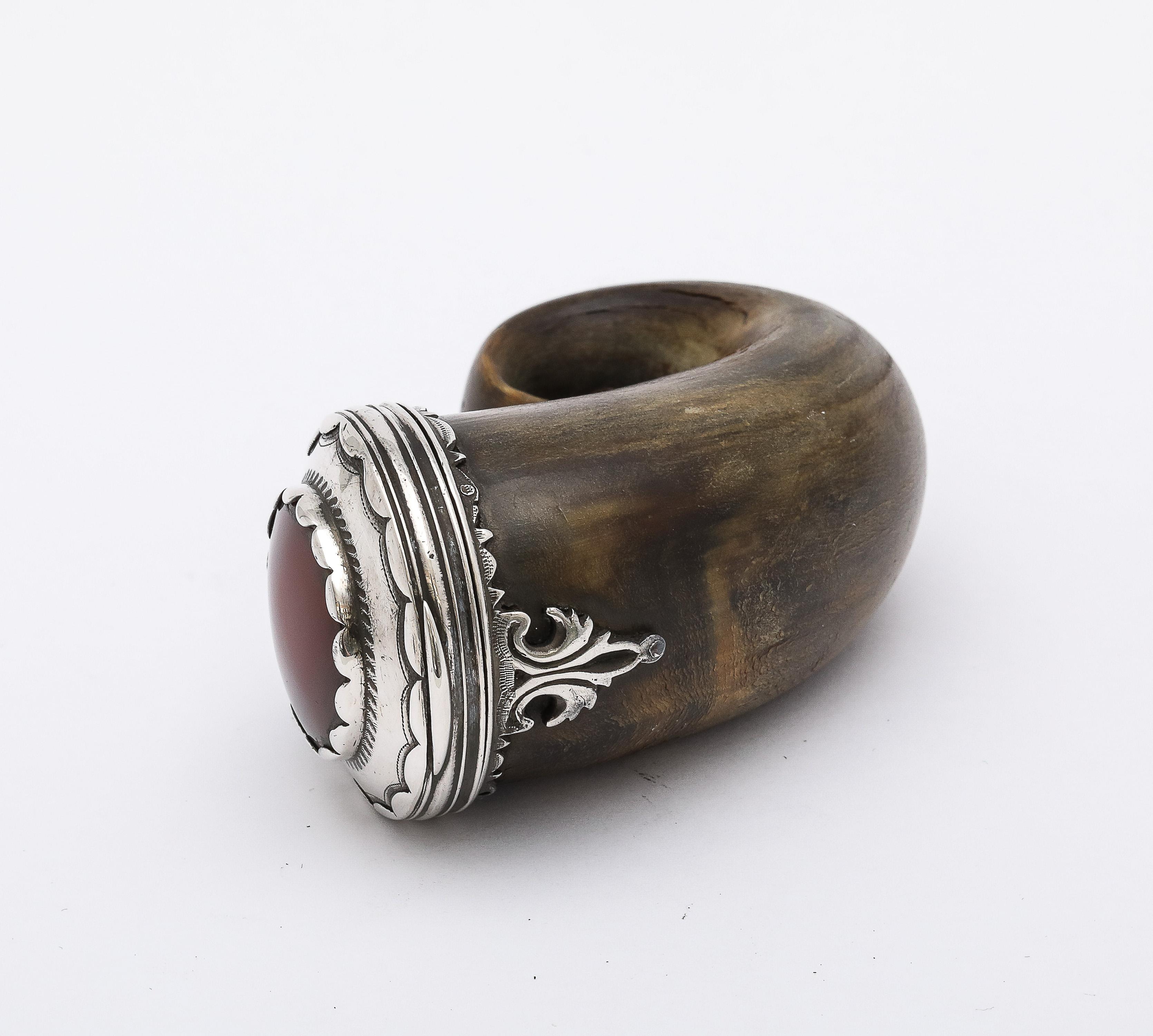 Rare George III Period Sterling Silver-Mounted and Carnelian Scottish Snuff Mull For Sale 1