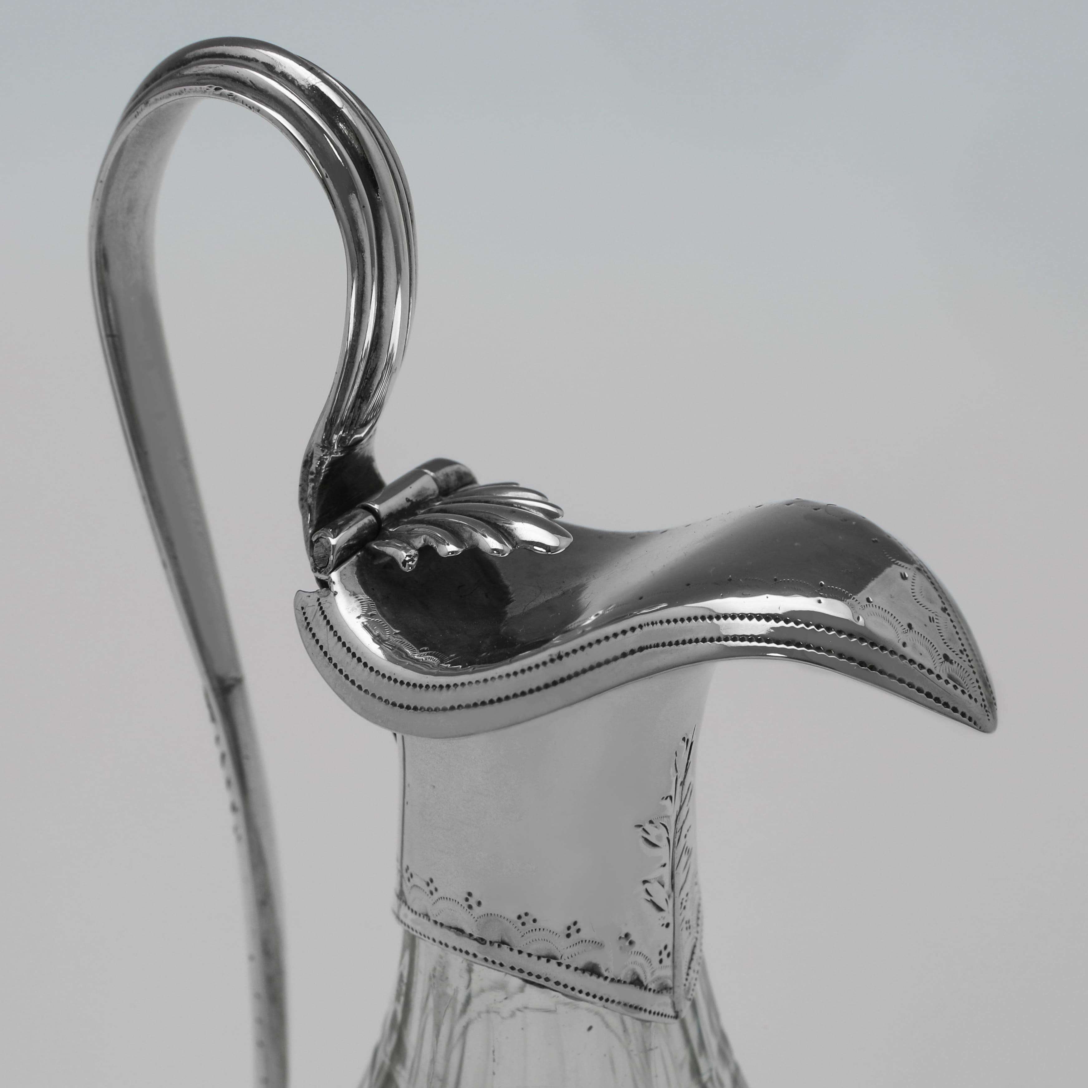 Seltene George III Sterling Silber & Glas Cruet Set von Hester Bateman, 1790 im Zustand „Gut“ im Angebot in London, London