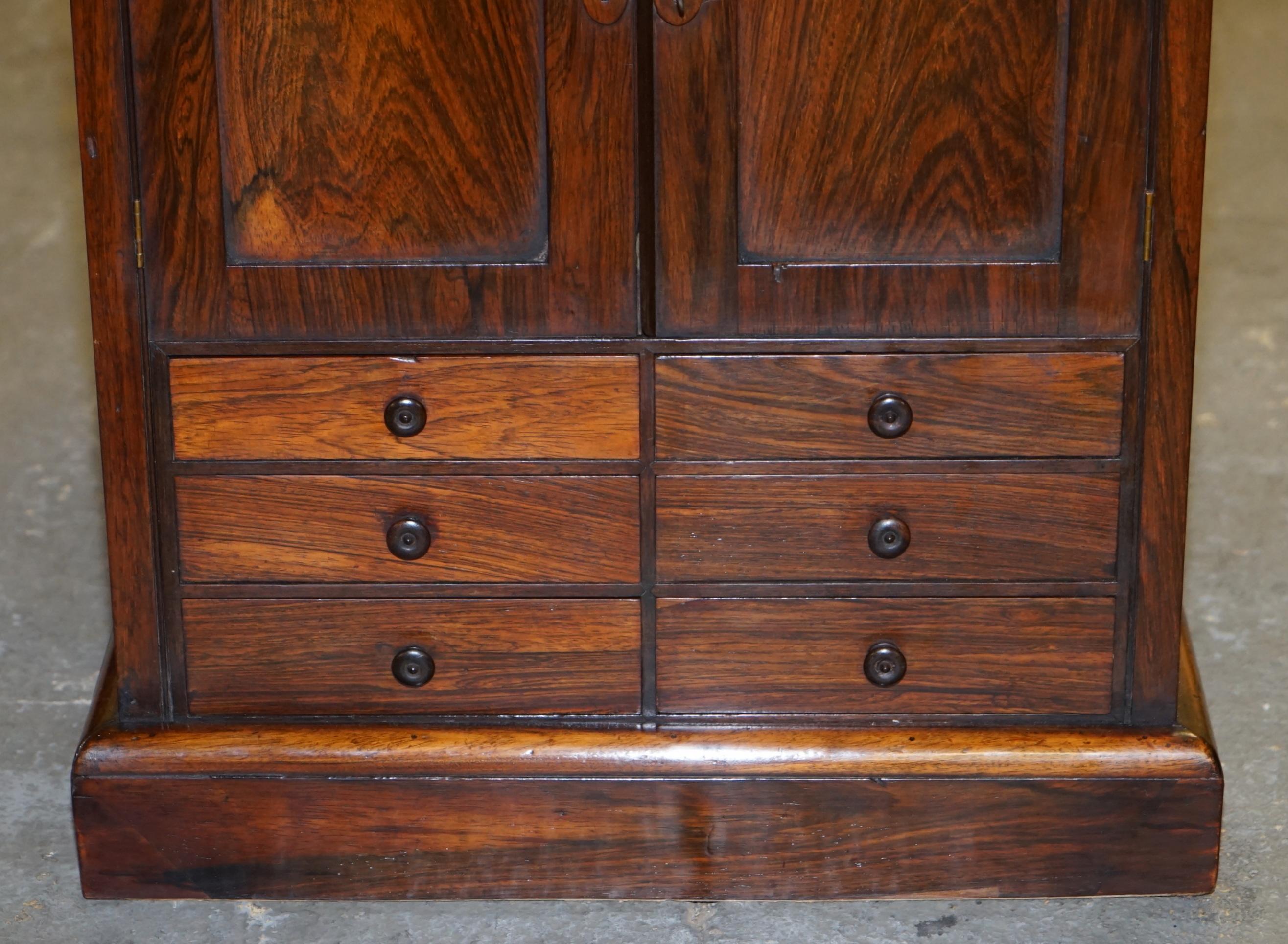 RARE WILLIAM IV CIRCA 1830 HARDWOOD LIBRARY FOLIO CABiNET WITH DRAWERS BOOKCASE For Sale 2