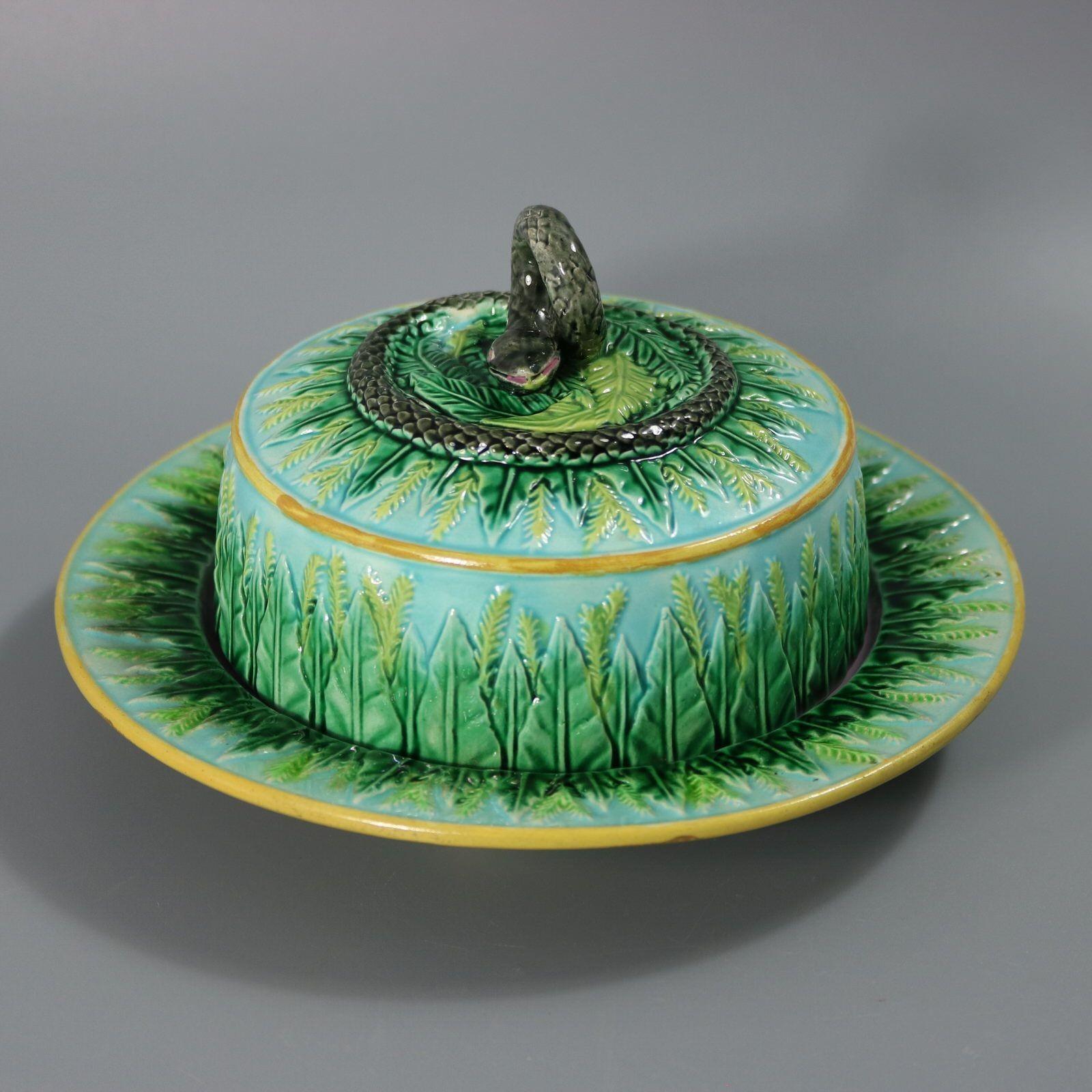 Rare plat à muffins en majolique de George Jones avec anse en serpent Bon état - En vente à Chelmsford, Essex