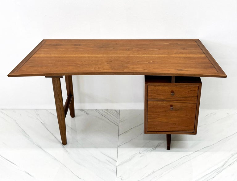 Rare George Nakashima Single Pedestal Desk, Widdicomb, 1950's 1