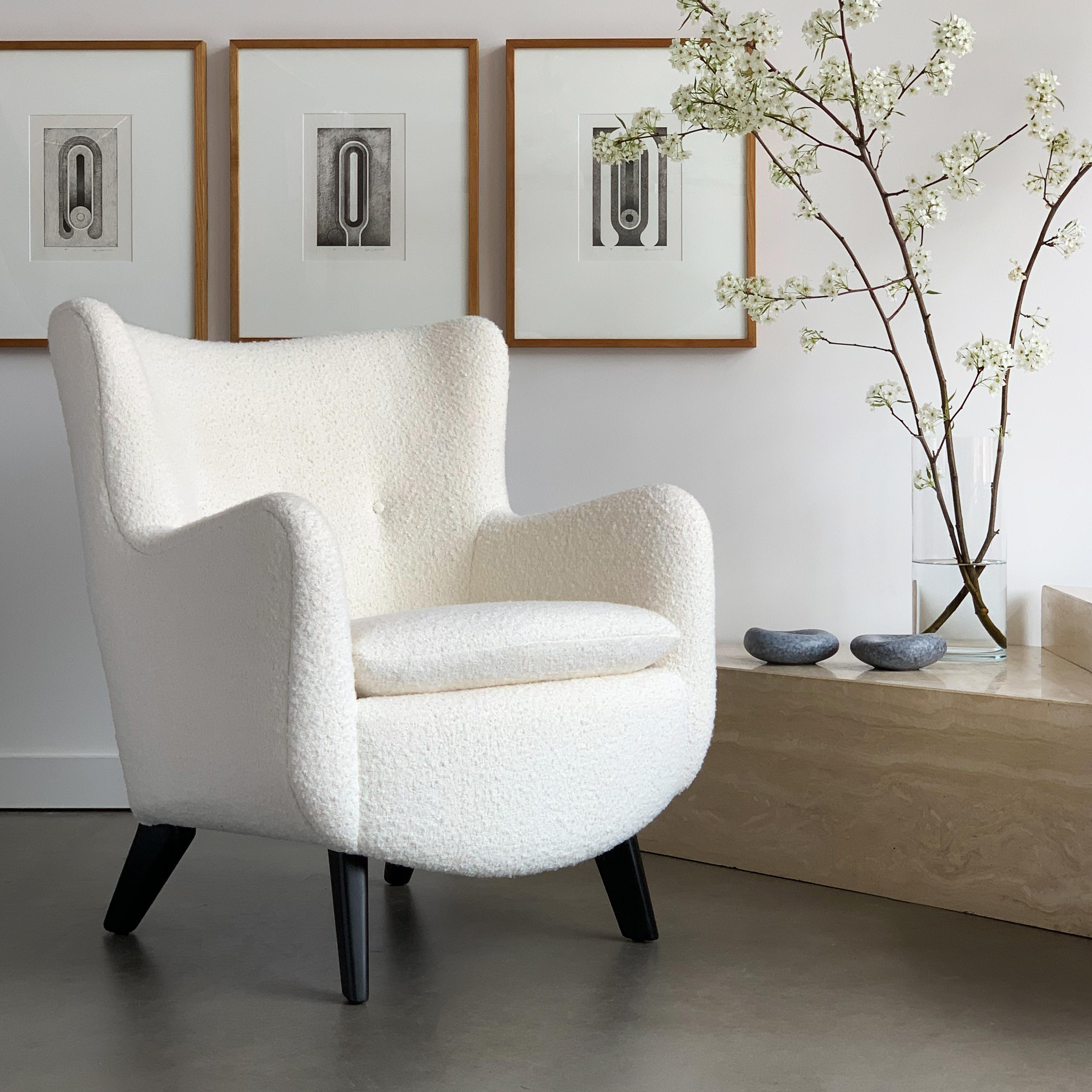 Seltener Sessel Modell 4688 von George Nelson für Herman Miller. Dieser 1946 entworfene Loungesessel wurde von 1946-1955 von Herman Miller hergestellt. Der Stuhl wurde restauriert und die Beine wurden originalgetreu in schwarzer Ebonisierung