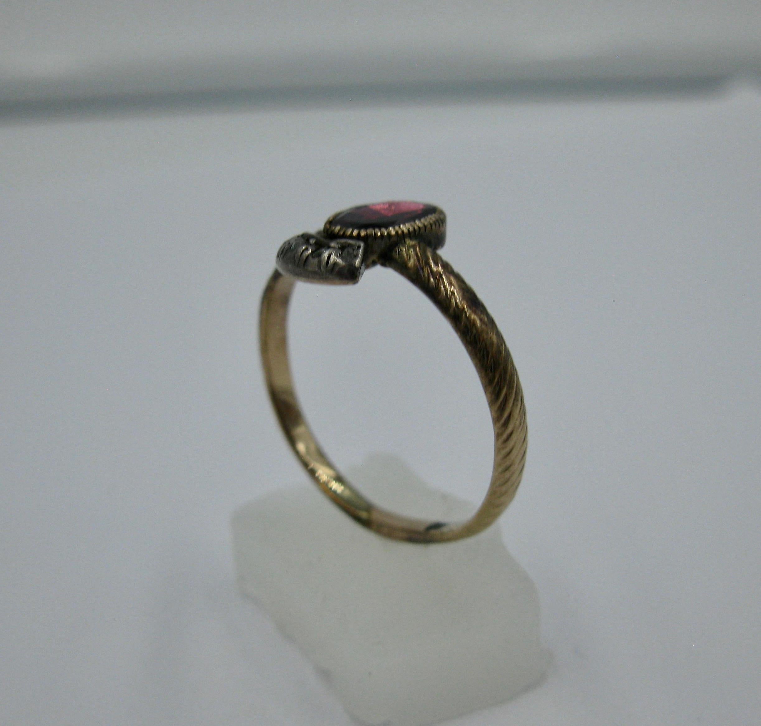 Rare Georgian Crowned Garnet Rose Cut Diamond Ring 1700s Gold Museum Quality For Sale 3