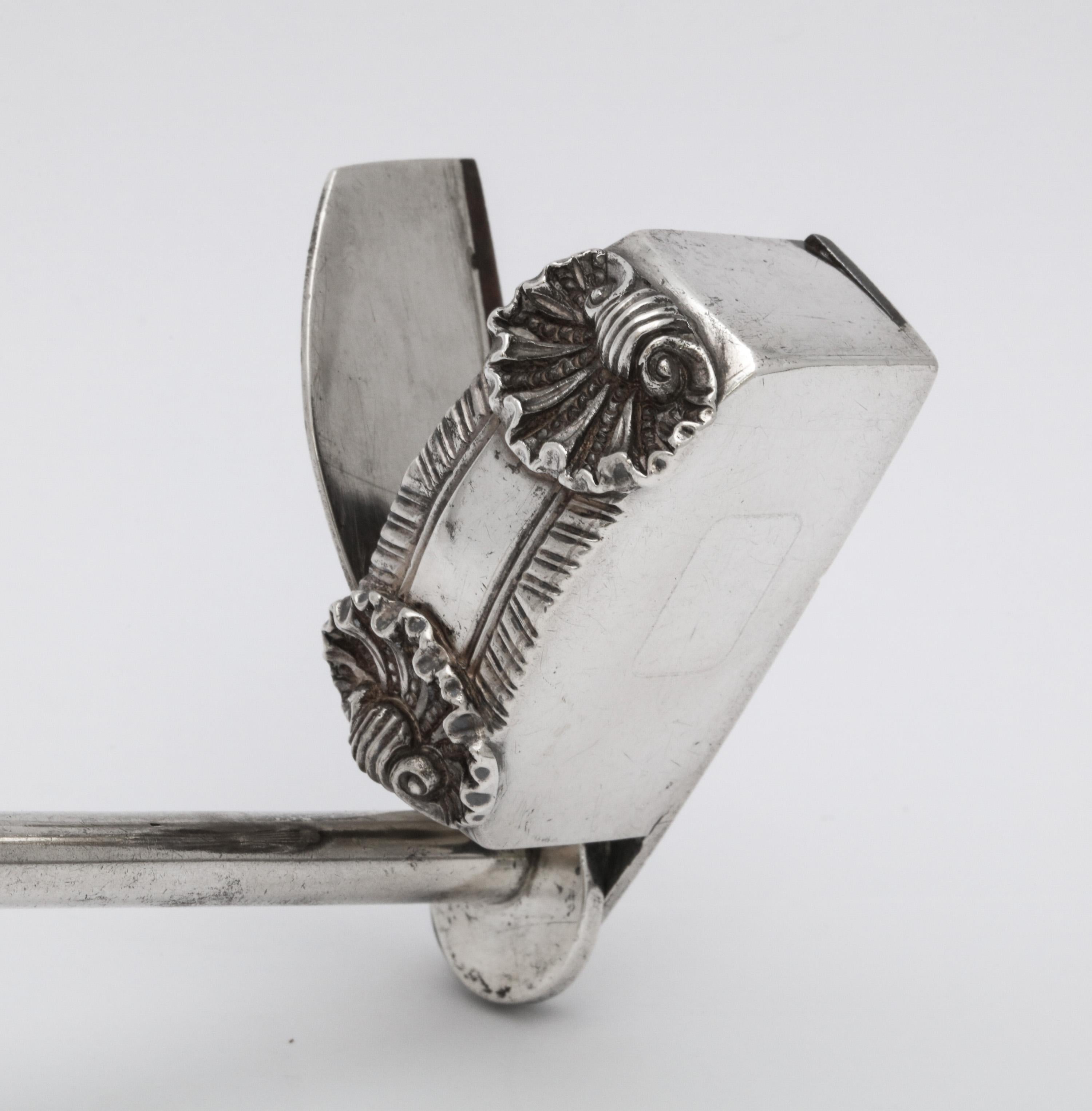 Rare Georgian 'George III' Sterling Silver Candlewick Snuffer/Cutters For Sale 6