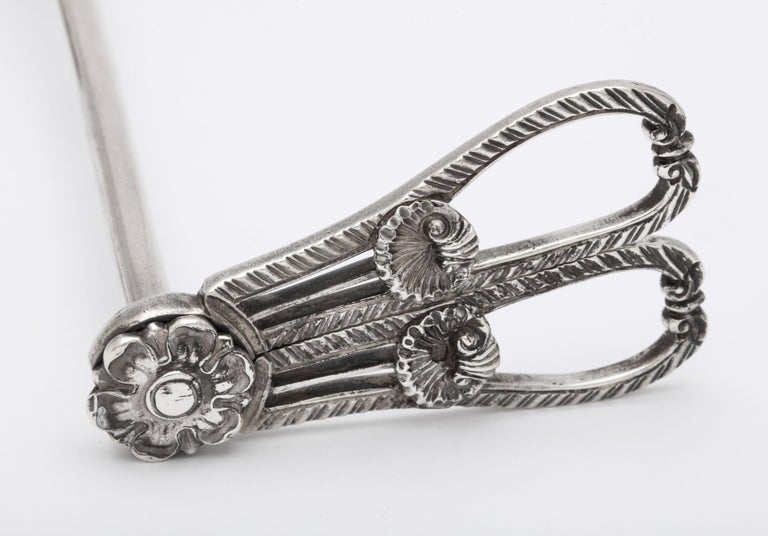 English Rare Georgian 'George III' Sterling Silver Candlewick Snuffer/Cutters For Sale