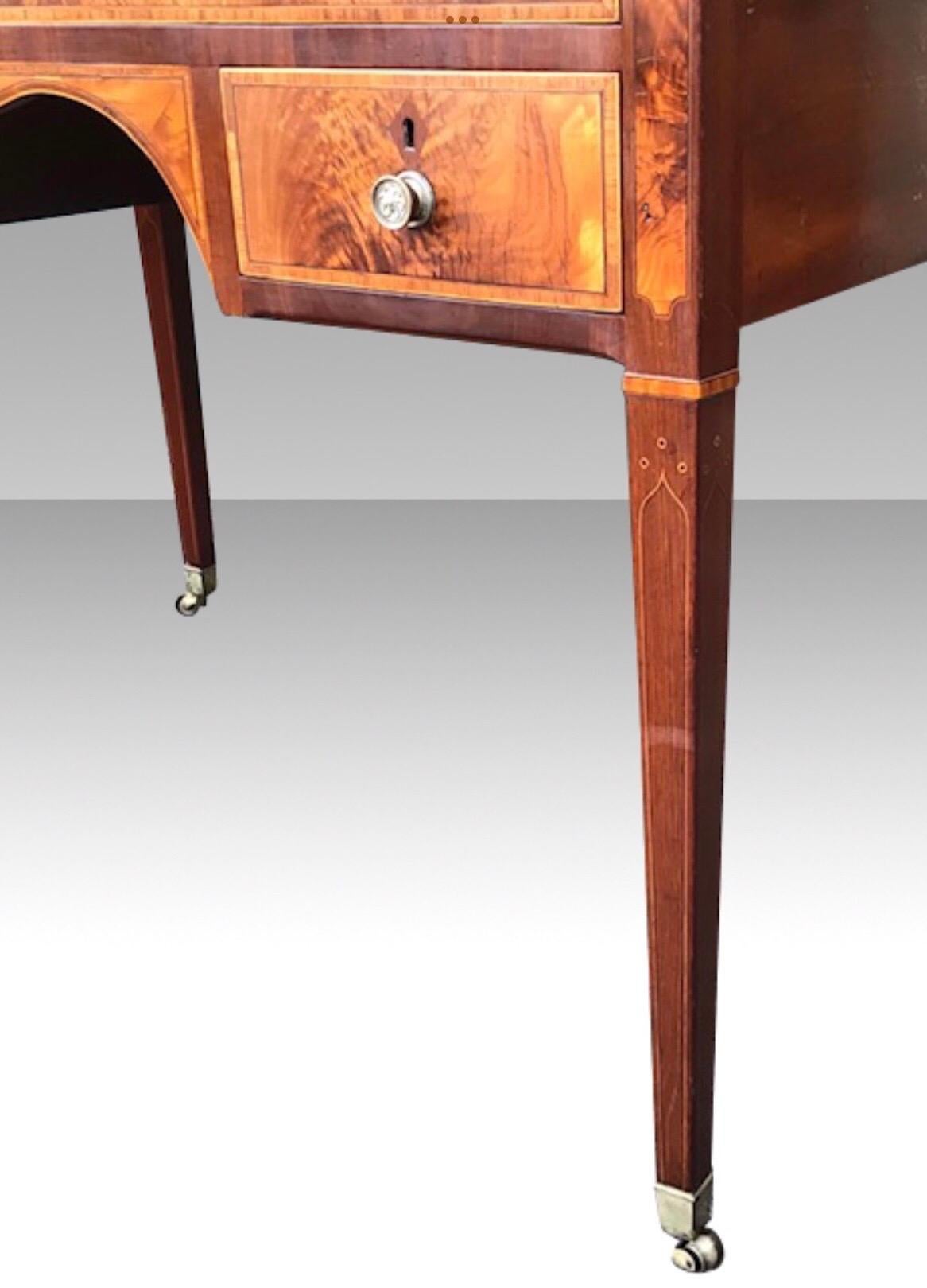 Rare Georgian Hepplewhite Period Inlaid Mahogany Antique Tambour Estate Desk For Sale 5