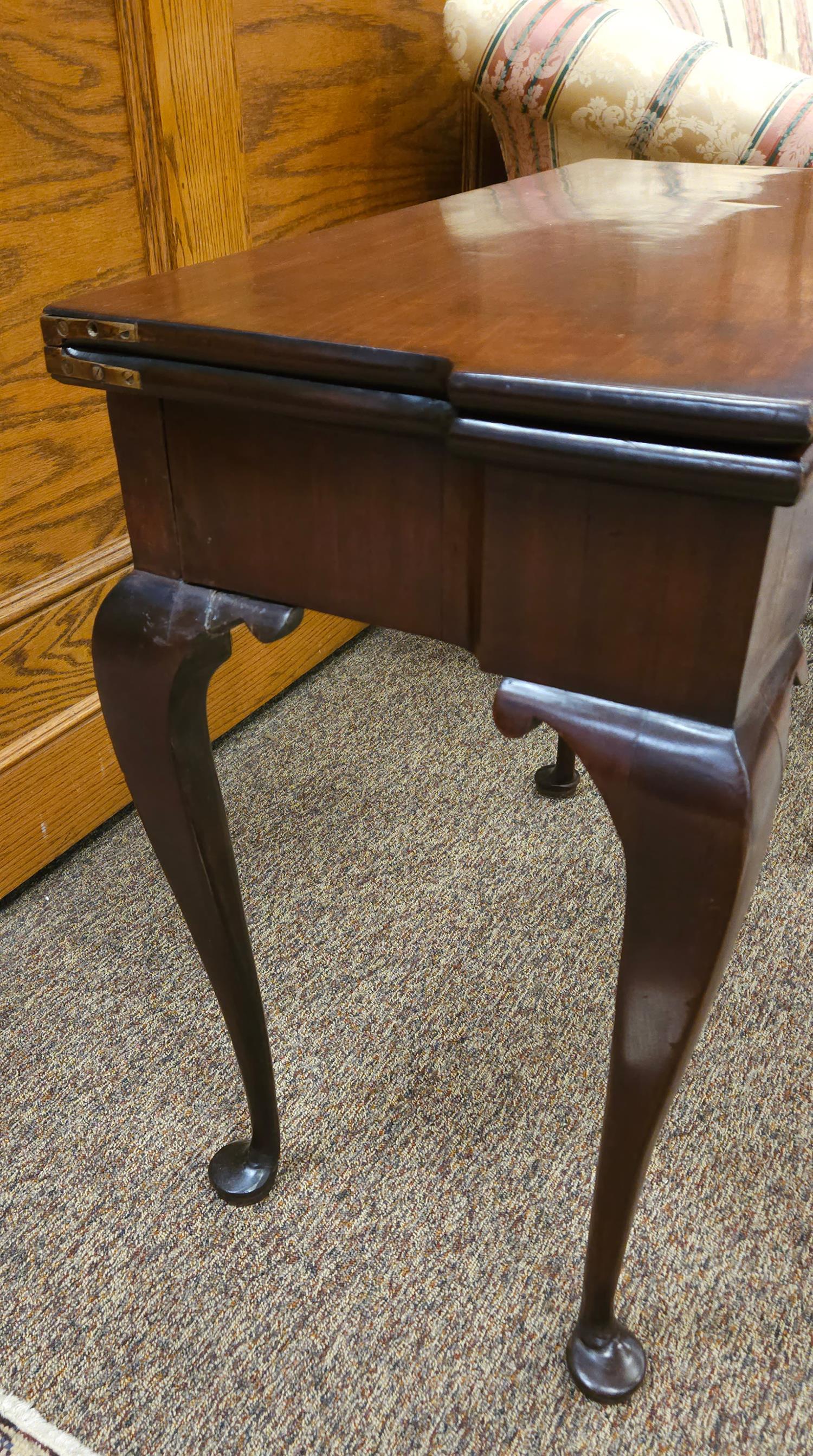 Rara mesa de juegos plegable de caoba georgiana, circa 1790 siglo XVIII y antes en venta