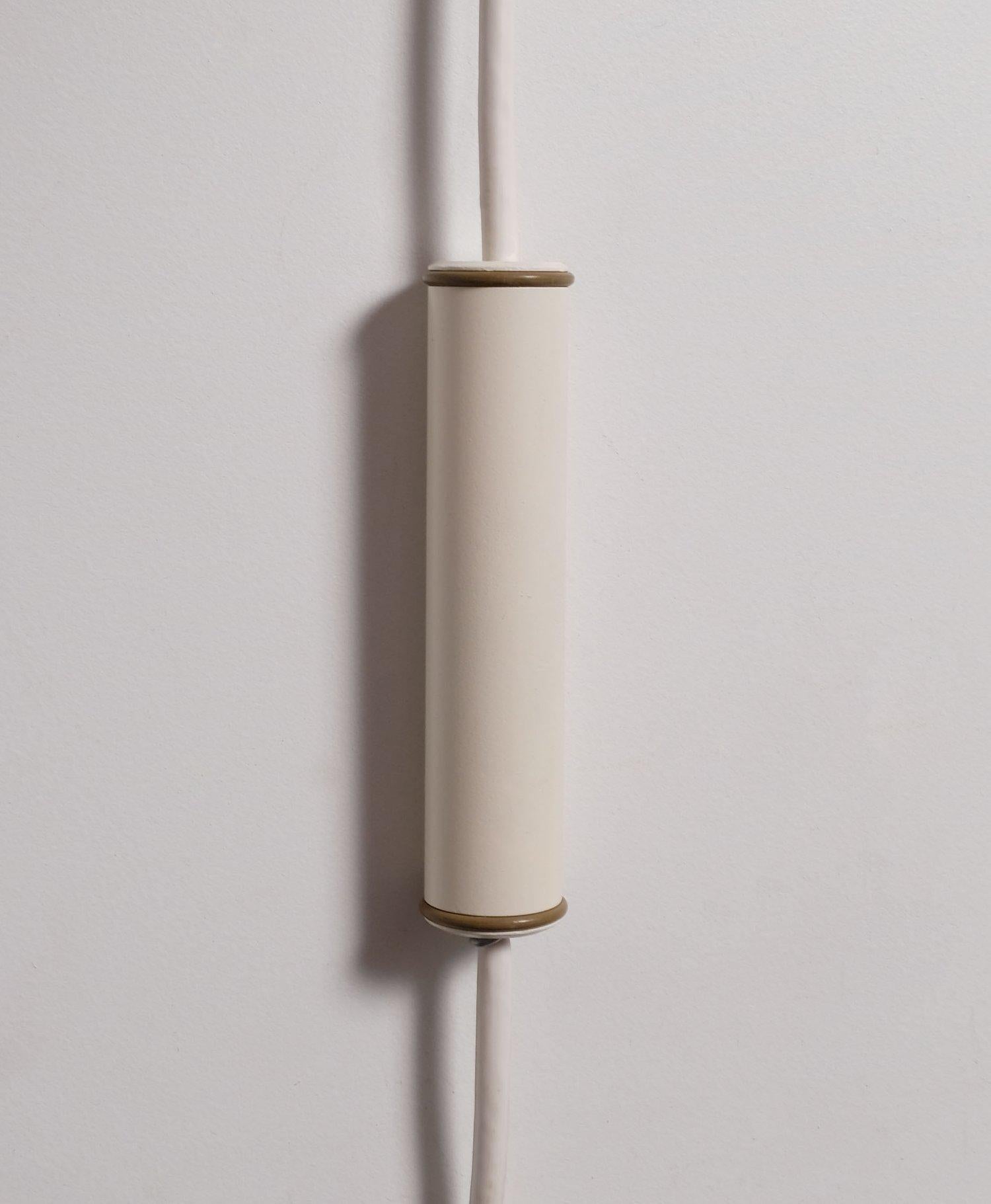 Mid-20th Century Rare Gerald Thurston Lightolier extensible and adjustable wall lamp