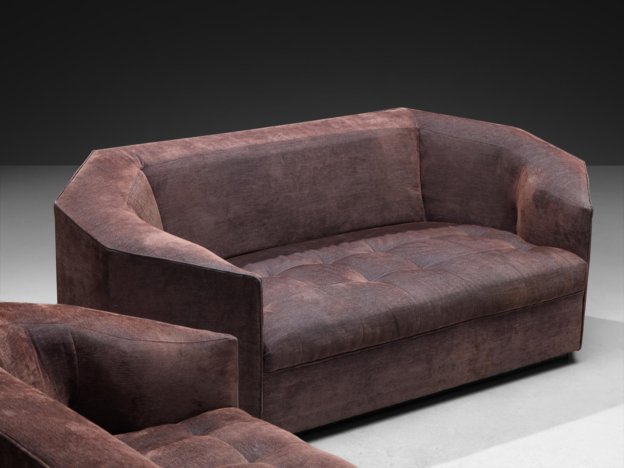 Seltene Gérard Gallet für Mobilier International Facettierte sechseckige Sofas (Ende des 20. Jahrhunderts) im Angebot