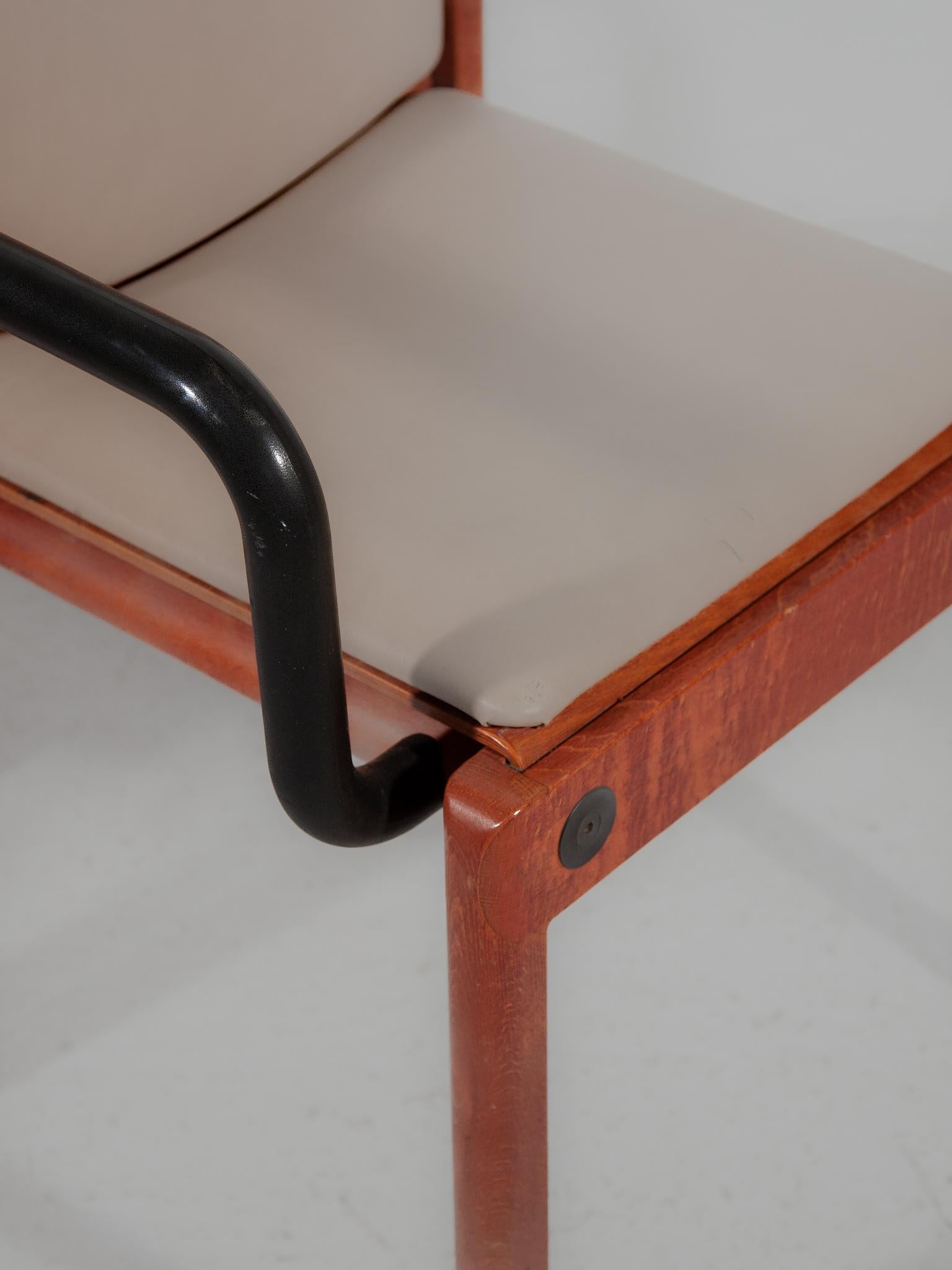 Rare Gerd Lange Stacking Armchairs, by Thonet 1970s 8