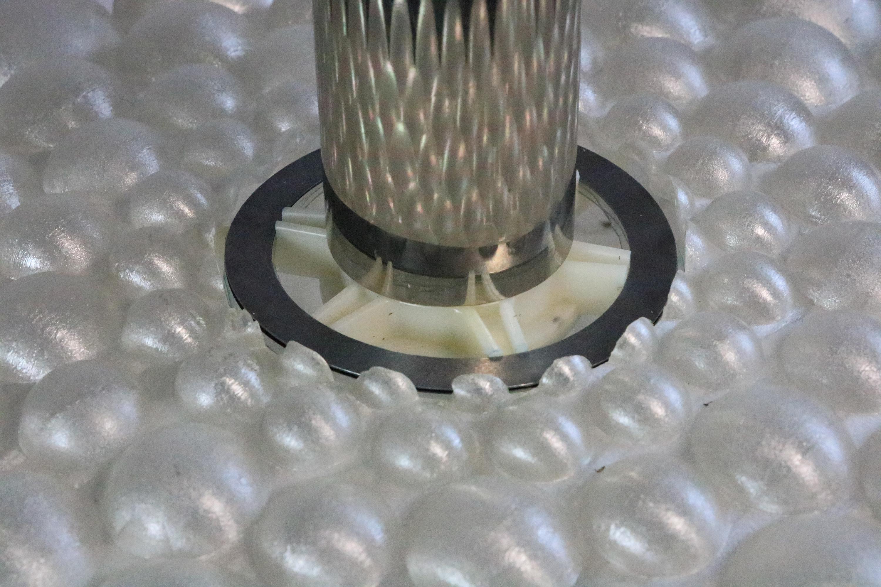 Rara lampada a sospensione tedesca, design a bolle, anni '70 in vendita 5