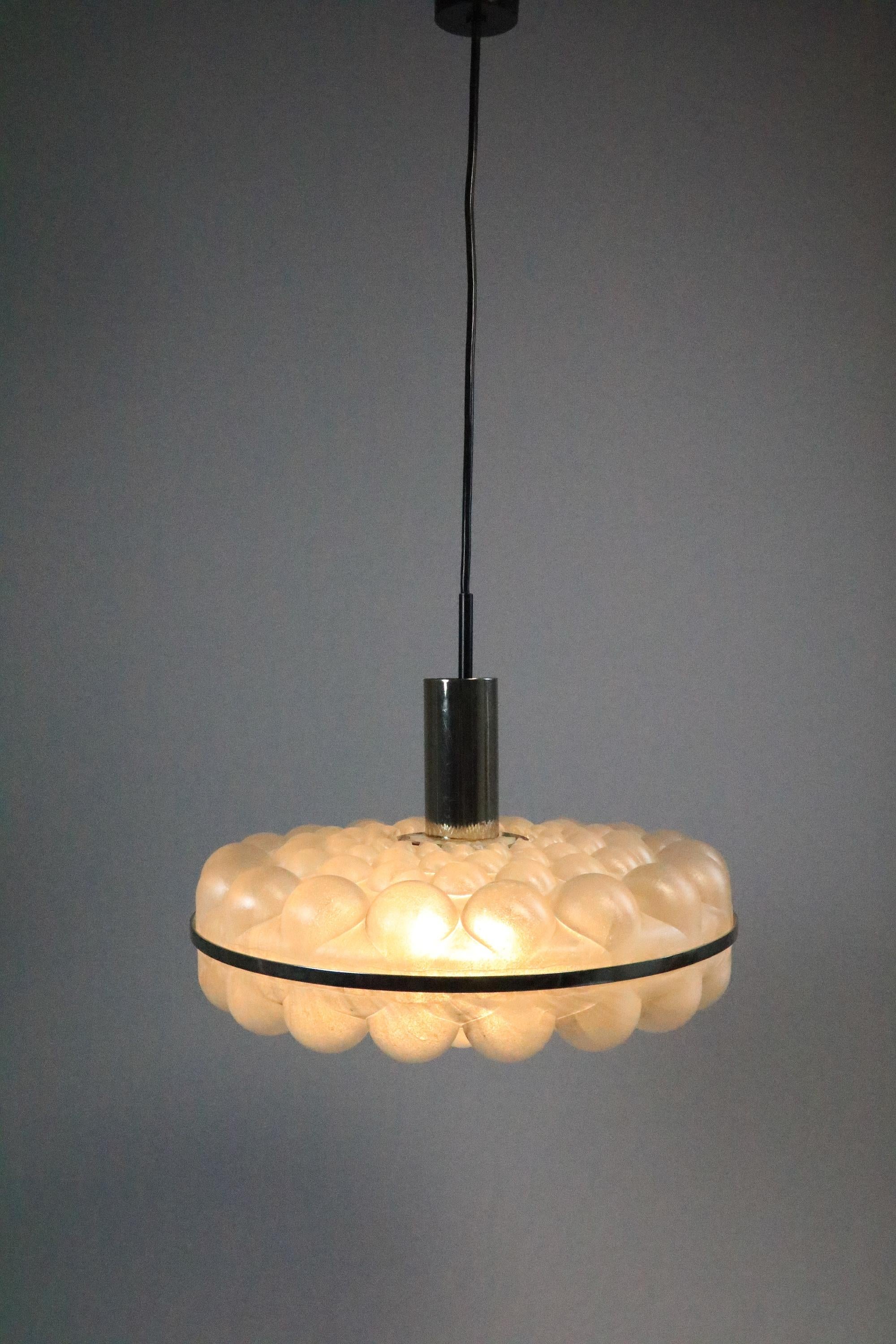 Fine XX secolo Rara lampada a sospensione tedesca, design a bolle, anni '70 in vendita