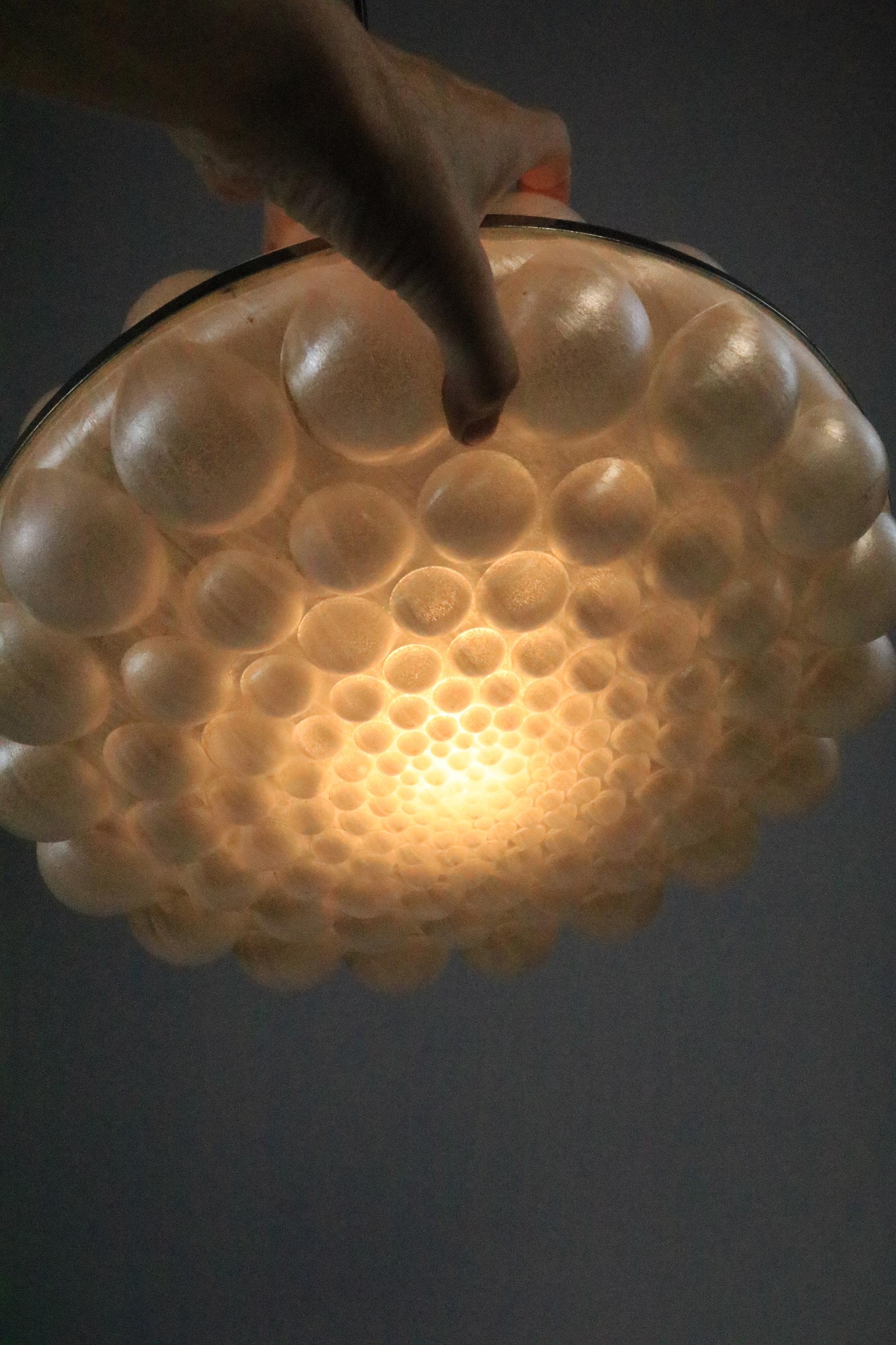 Rara lampada a sospensione tedesca, design a bolle, anni '70 in vendita 1