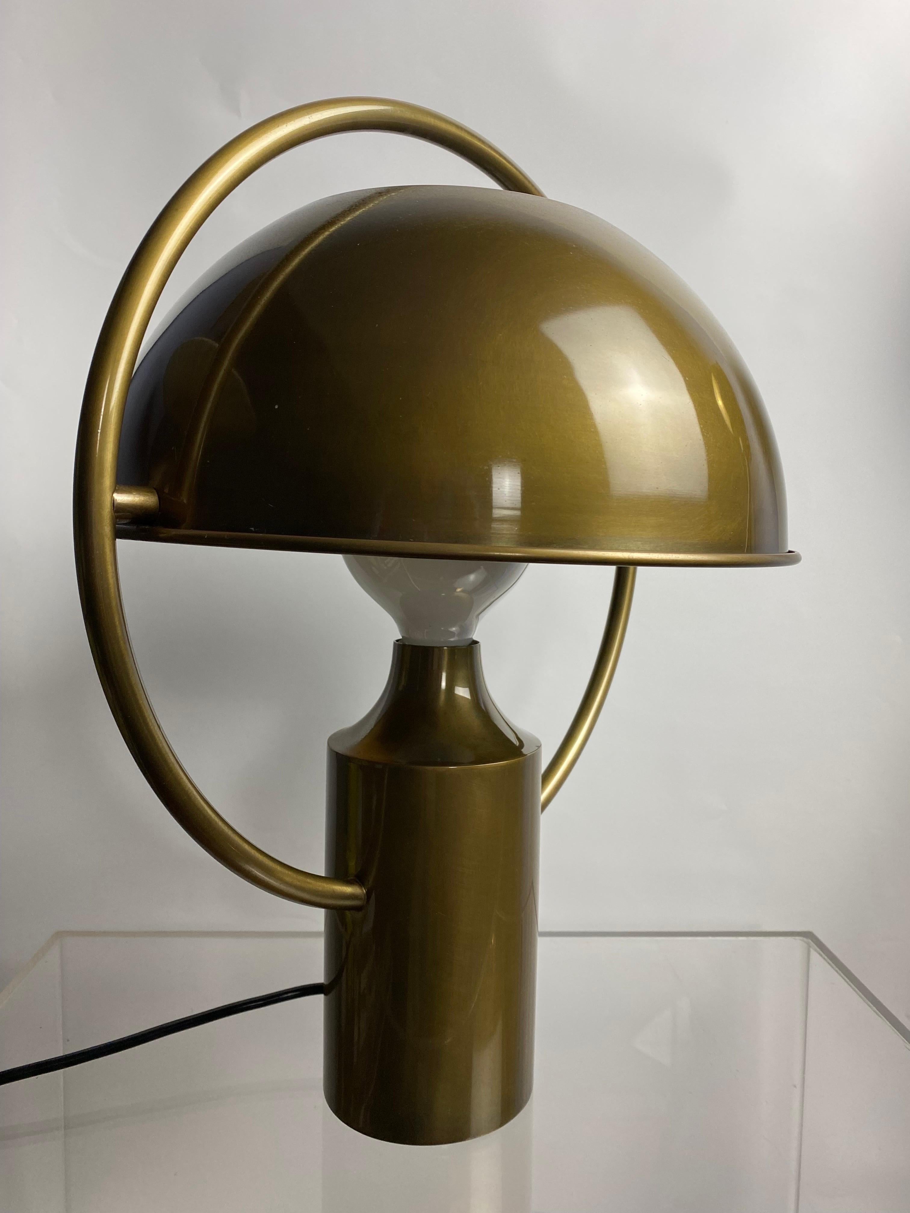 Rare German Midcentury Table Lamp in Solid Brass by Günter&Florian Schulz 1970s For Sale 12