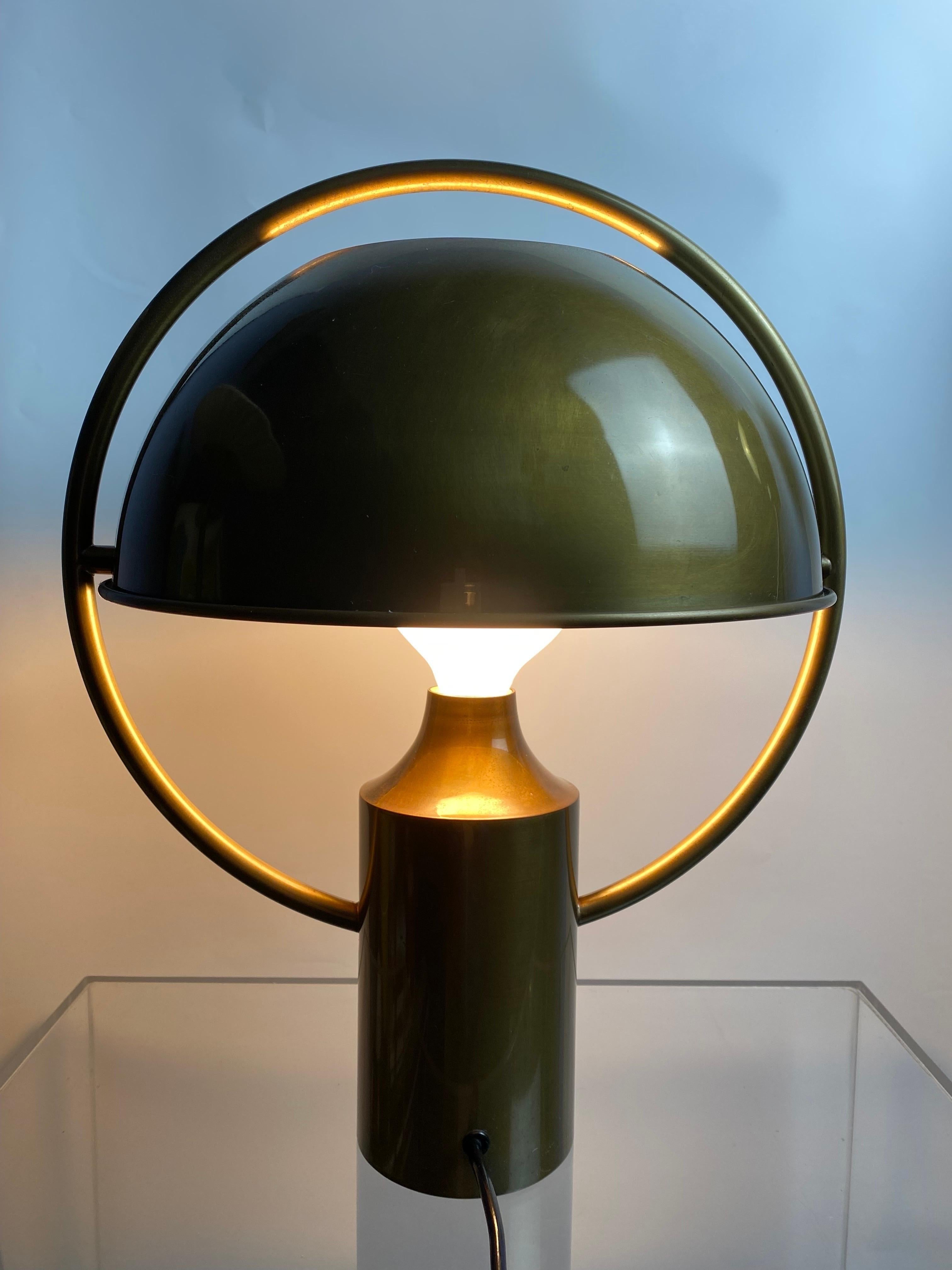 Rare German Midcentury Table Lamp in Solid Brass by Günter&Florian Schulz 1970s For Sale 3