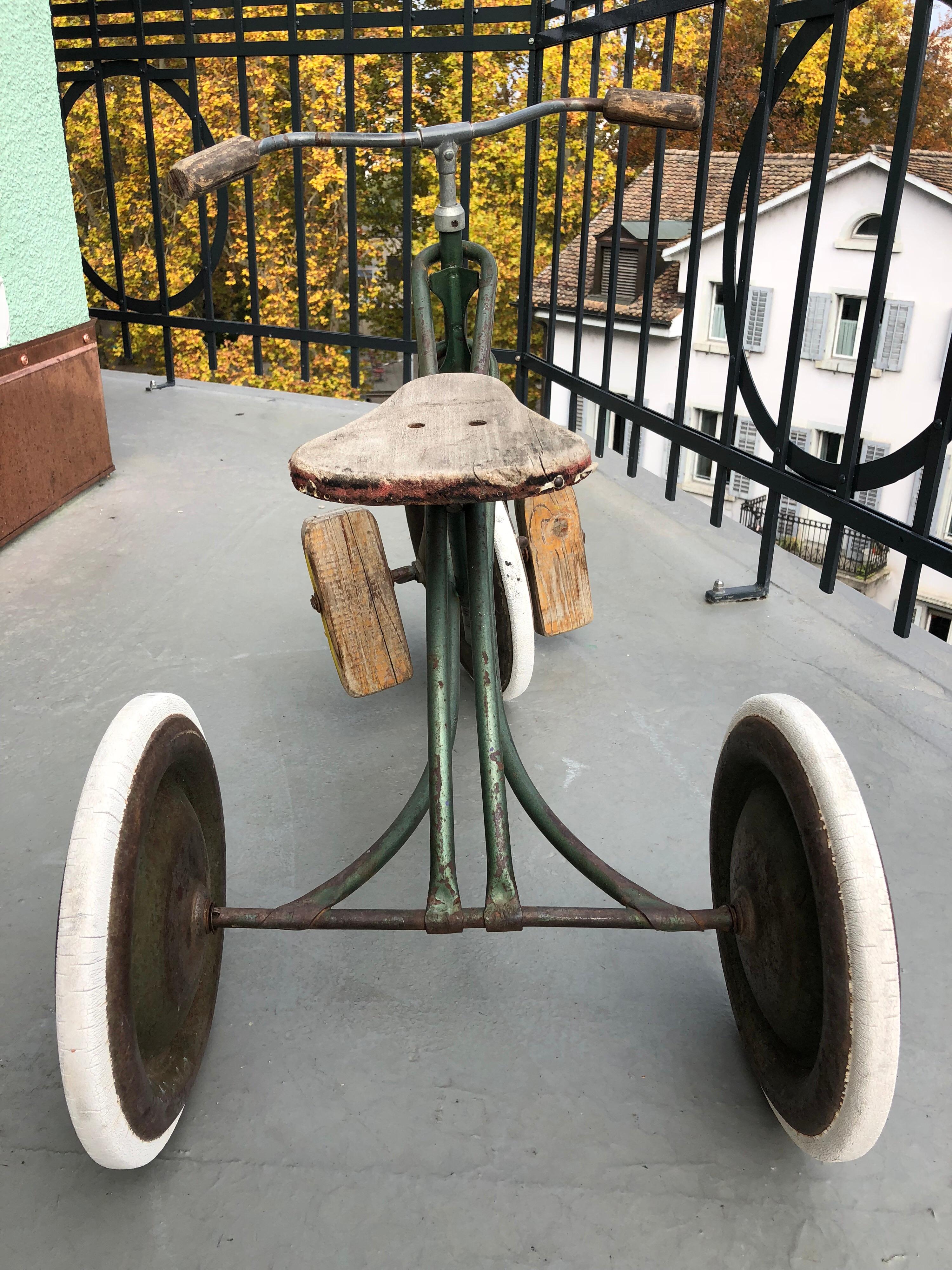Rare German Vintage Toddler's, Children's or Kids Three Wheeled Bicycle In Good Condition In Sofia, BG